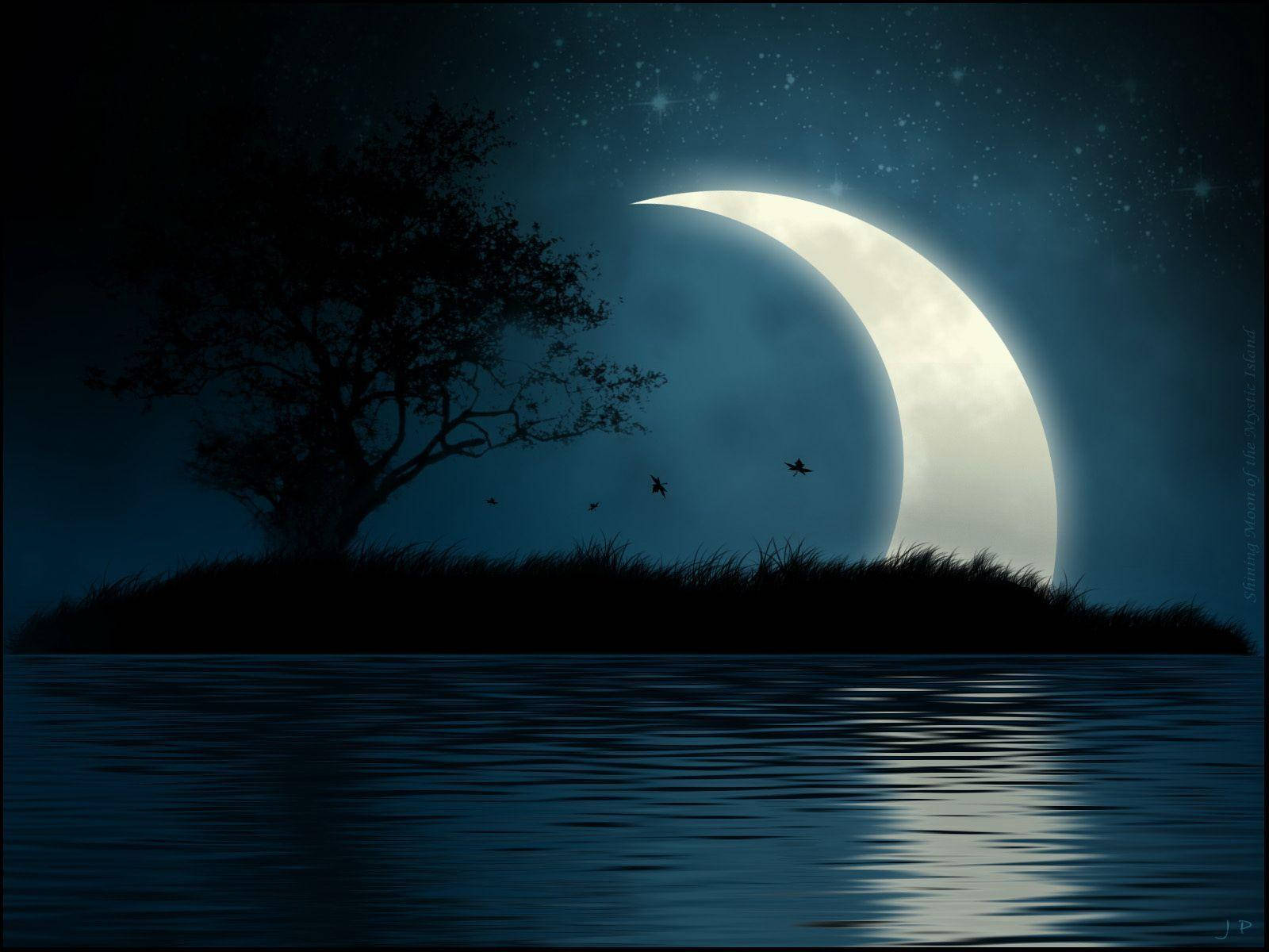 Crescent Art Wallpapers