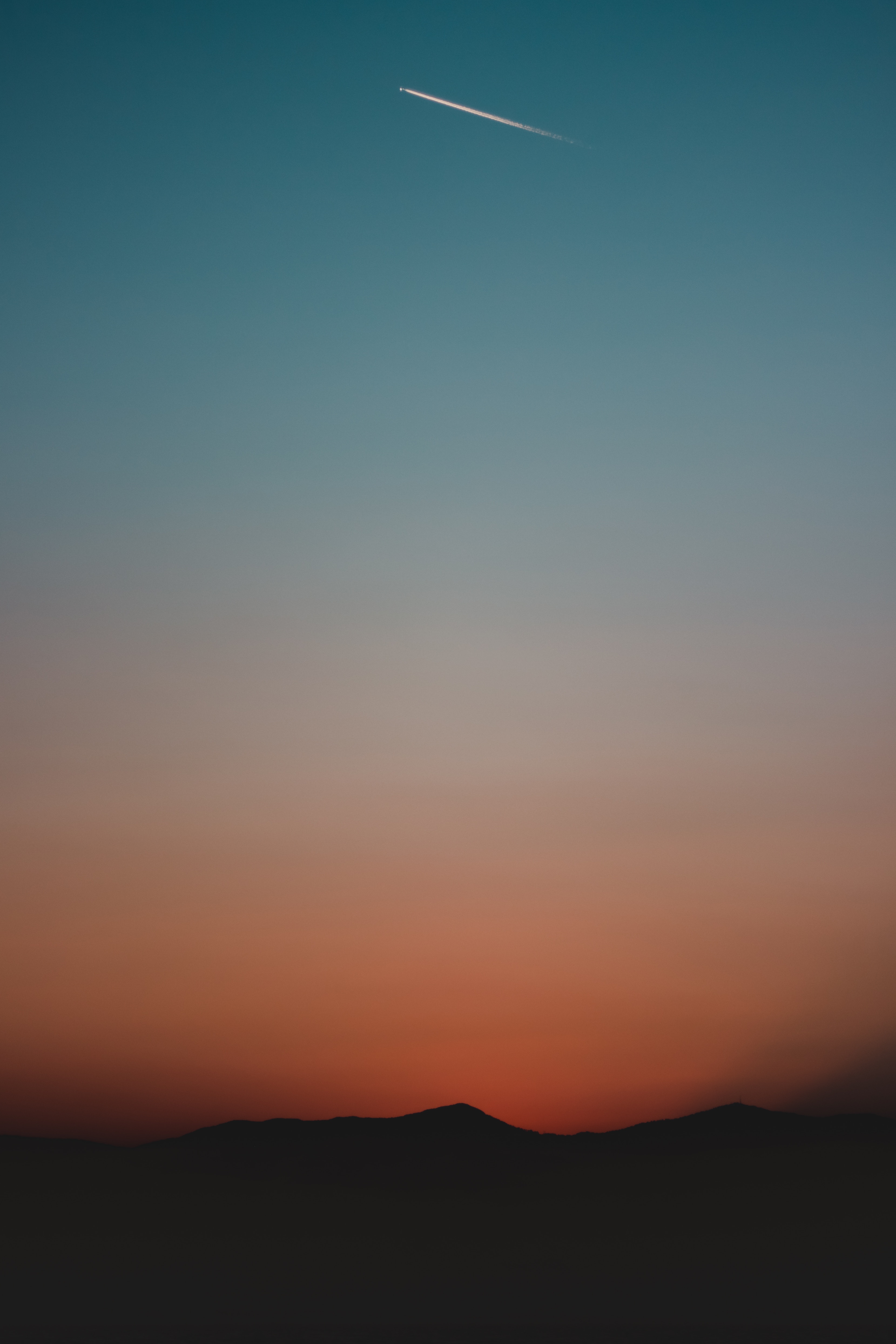 Gradient 4K Sky Wallpapers