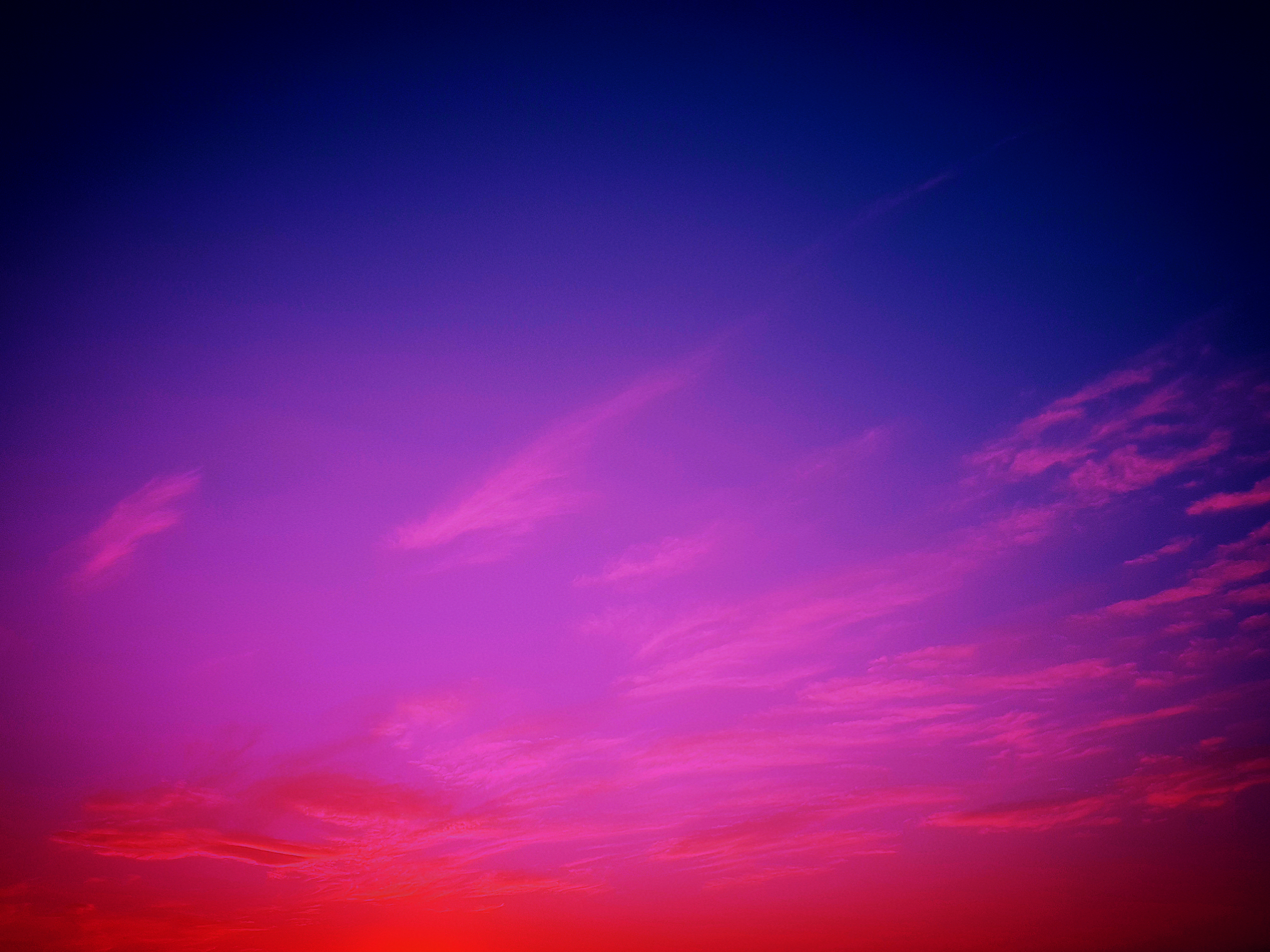 Gradient 4K Sky Wallpapers