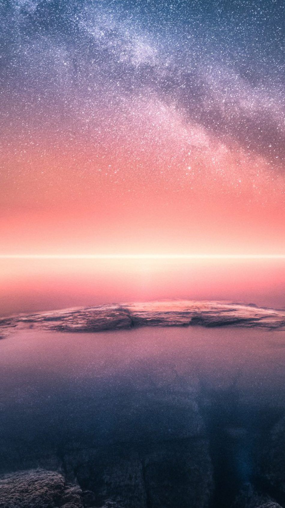 Gradient 4K Sky Wallpapers