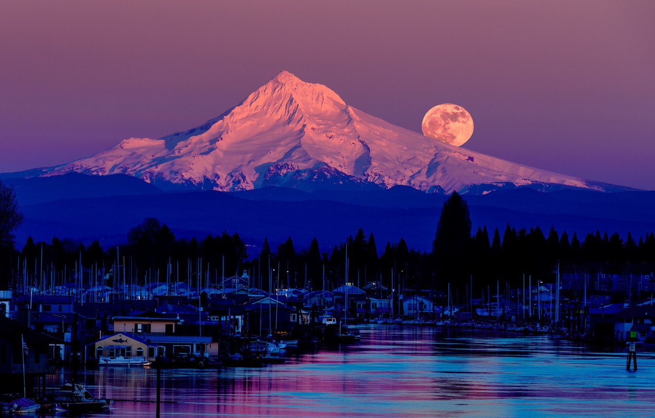 Moon And Mountains Wallpapers