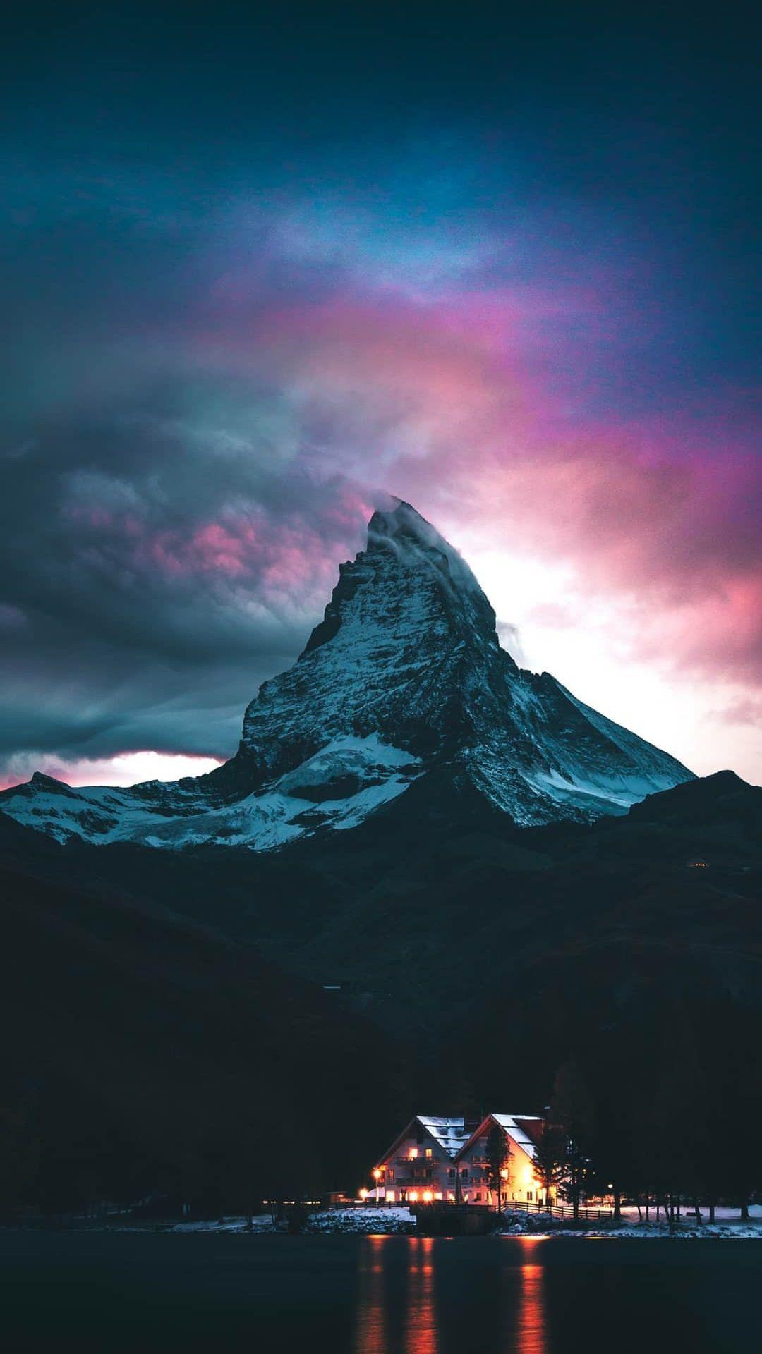 Mountains Amoled 4K Wallpapers