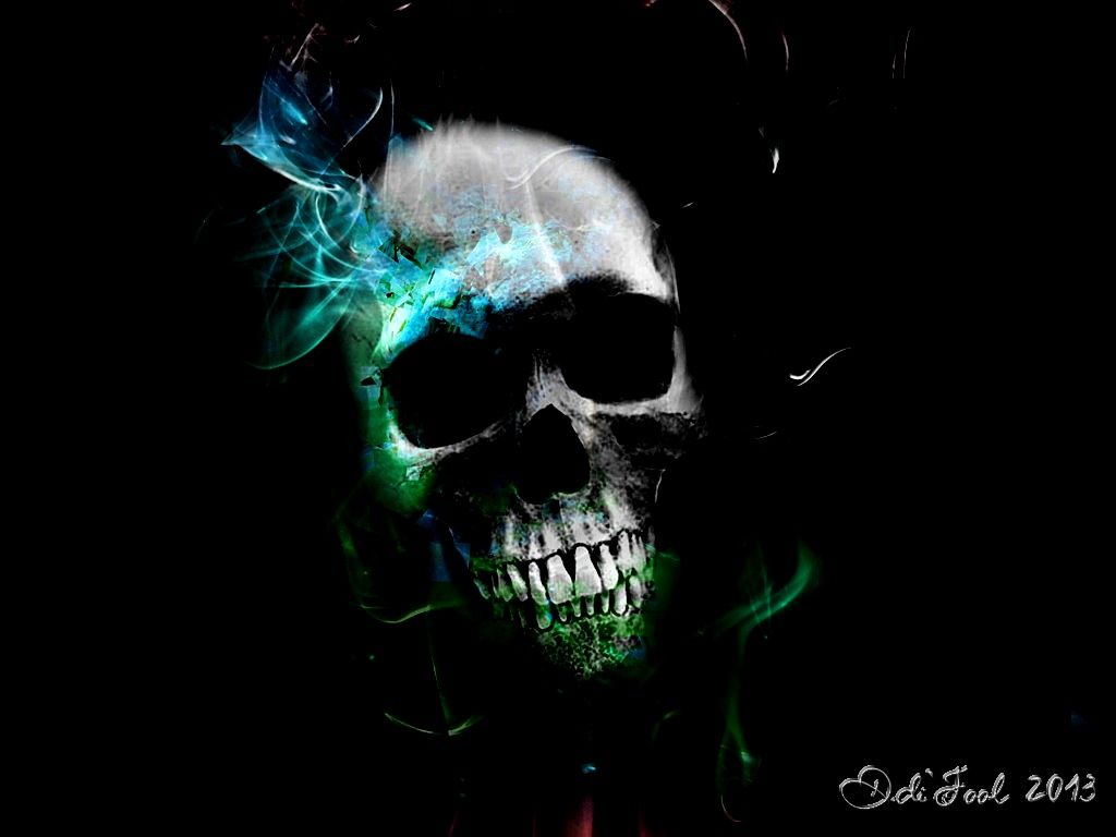 Smoky Skull Wallpapers