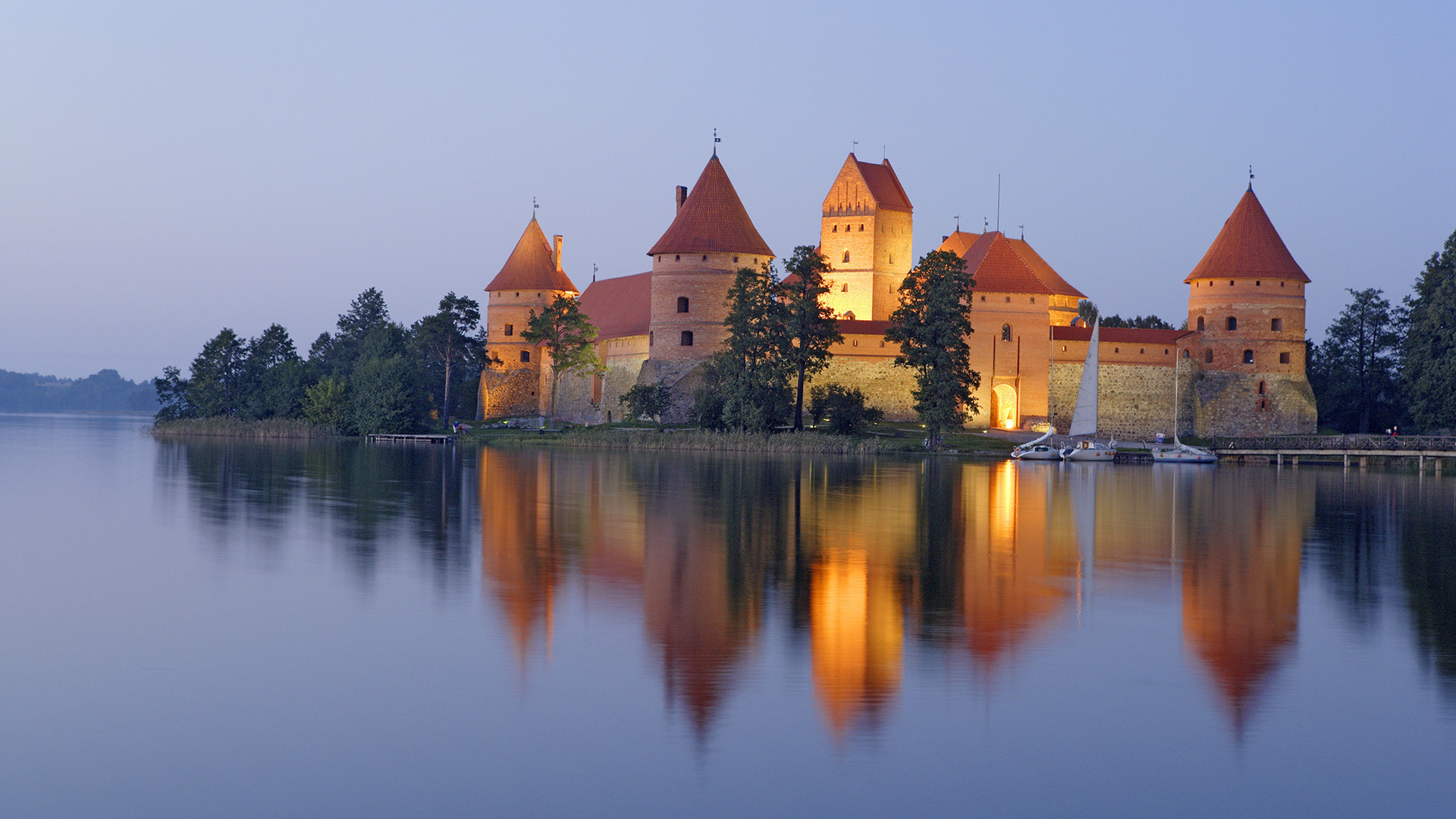 The Island And The Castle Wallpapers