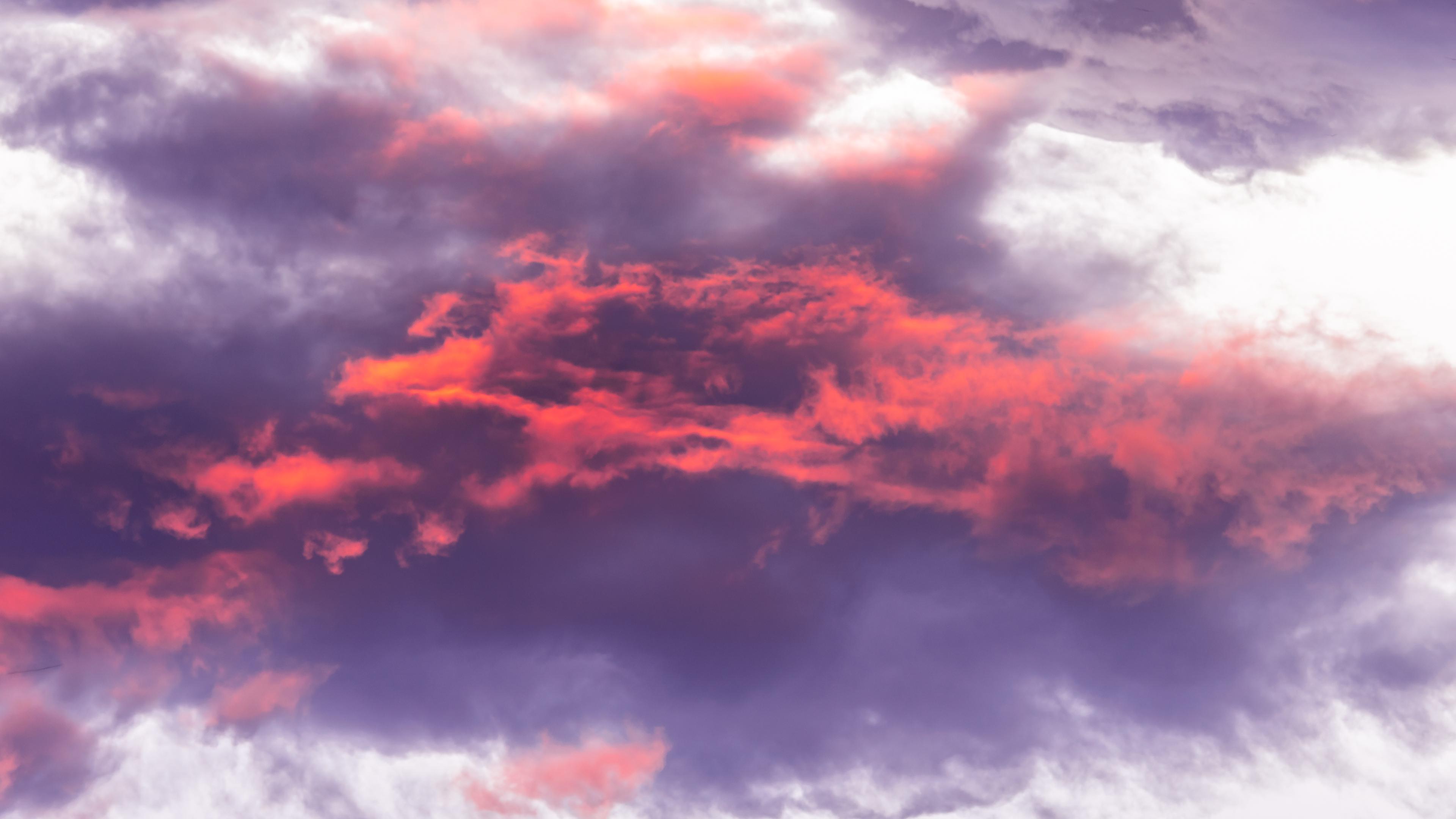 Watching Artistic Sunset Clouds Wallpapers