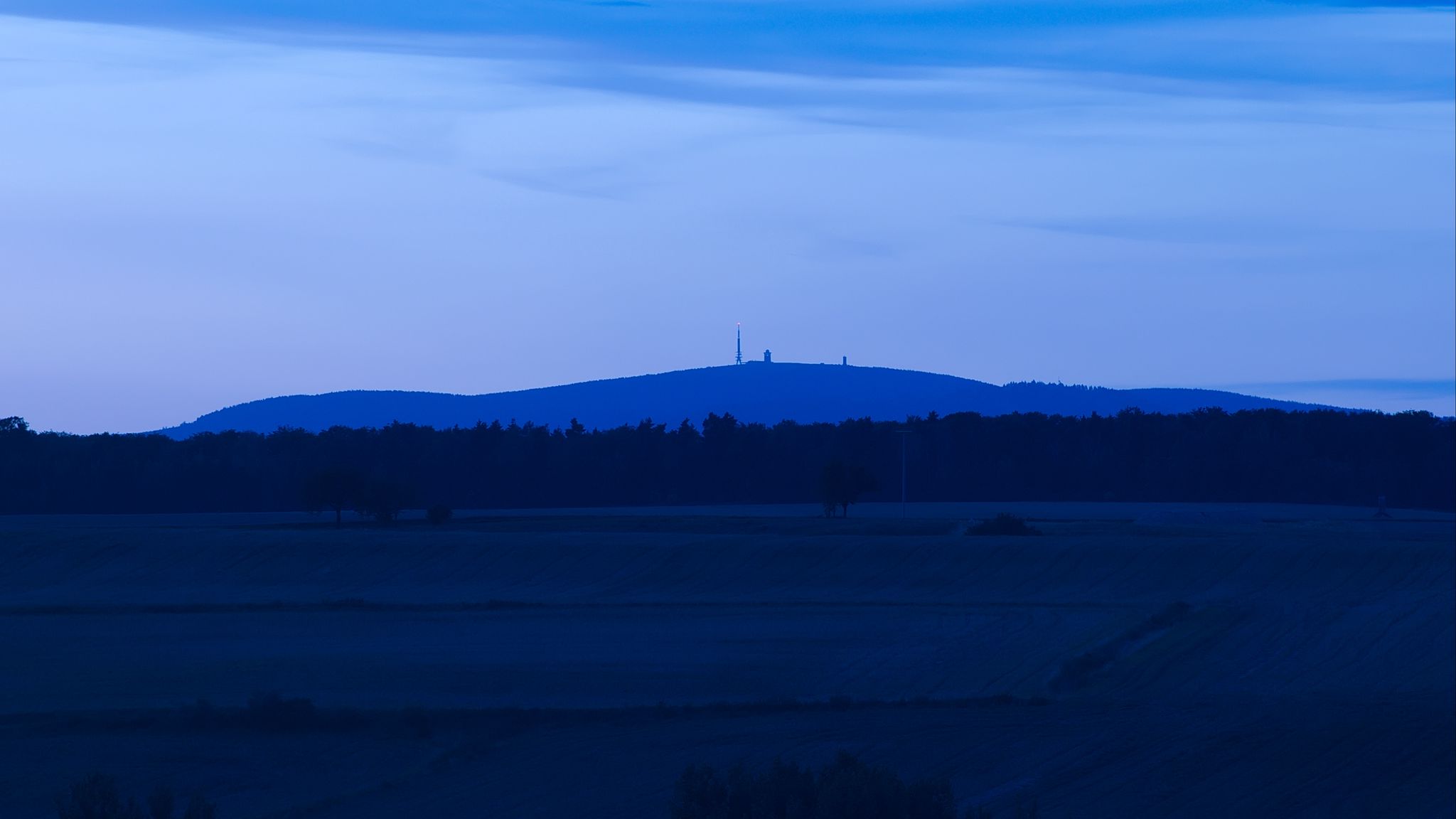 Blue Sky In Evening Wallpapers