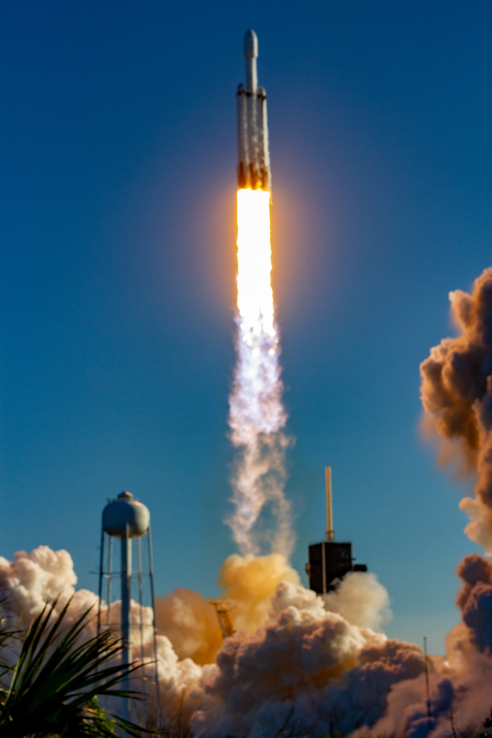 Falcon Heavy Wallpapers