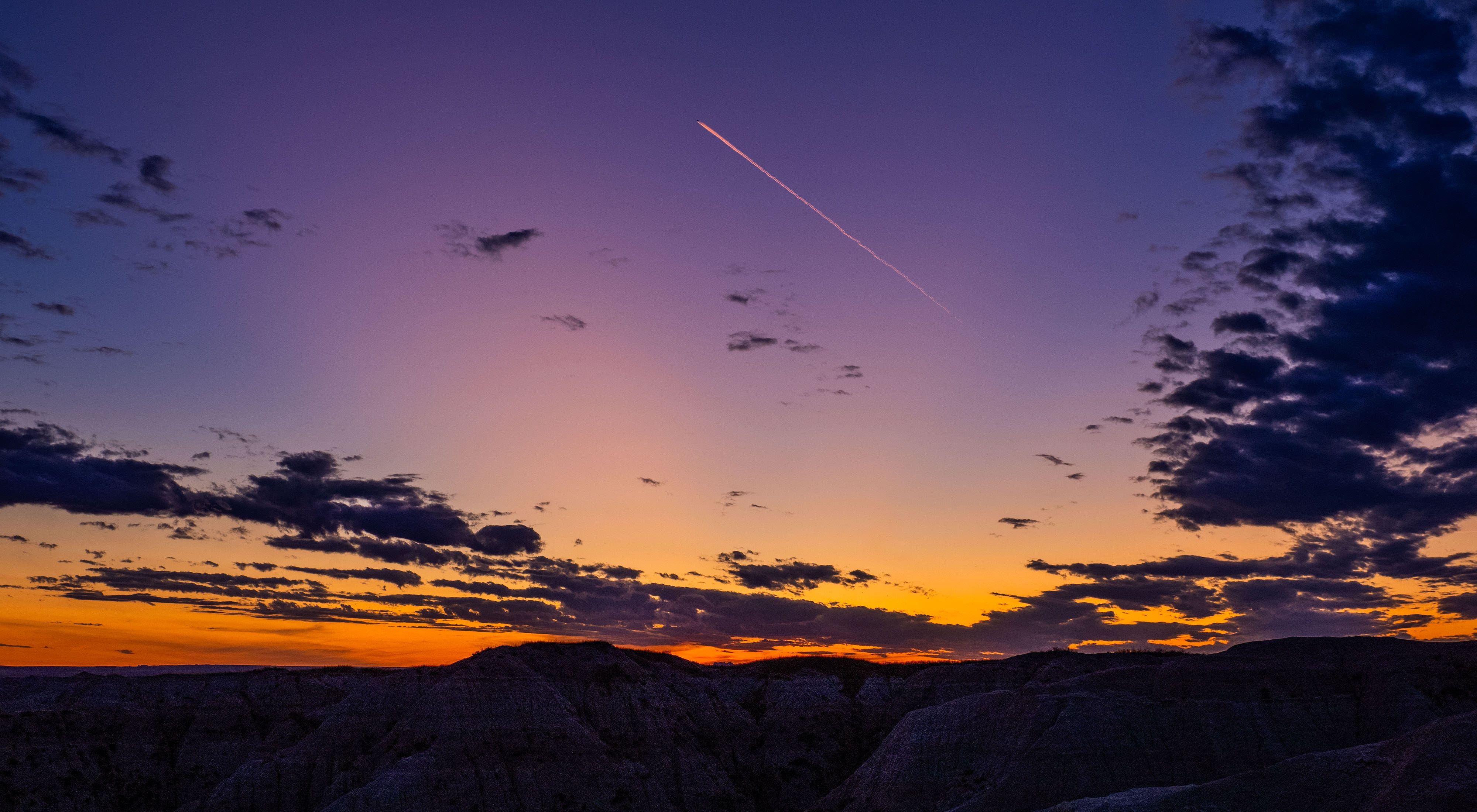 Minimal Sunset, Purple Mountains And Birds Wallpapers