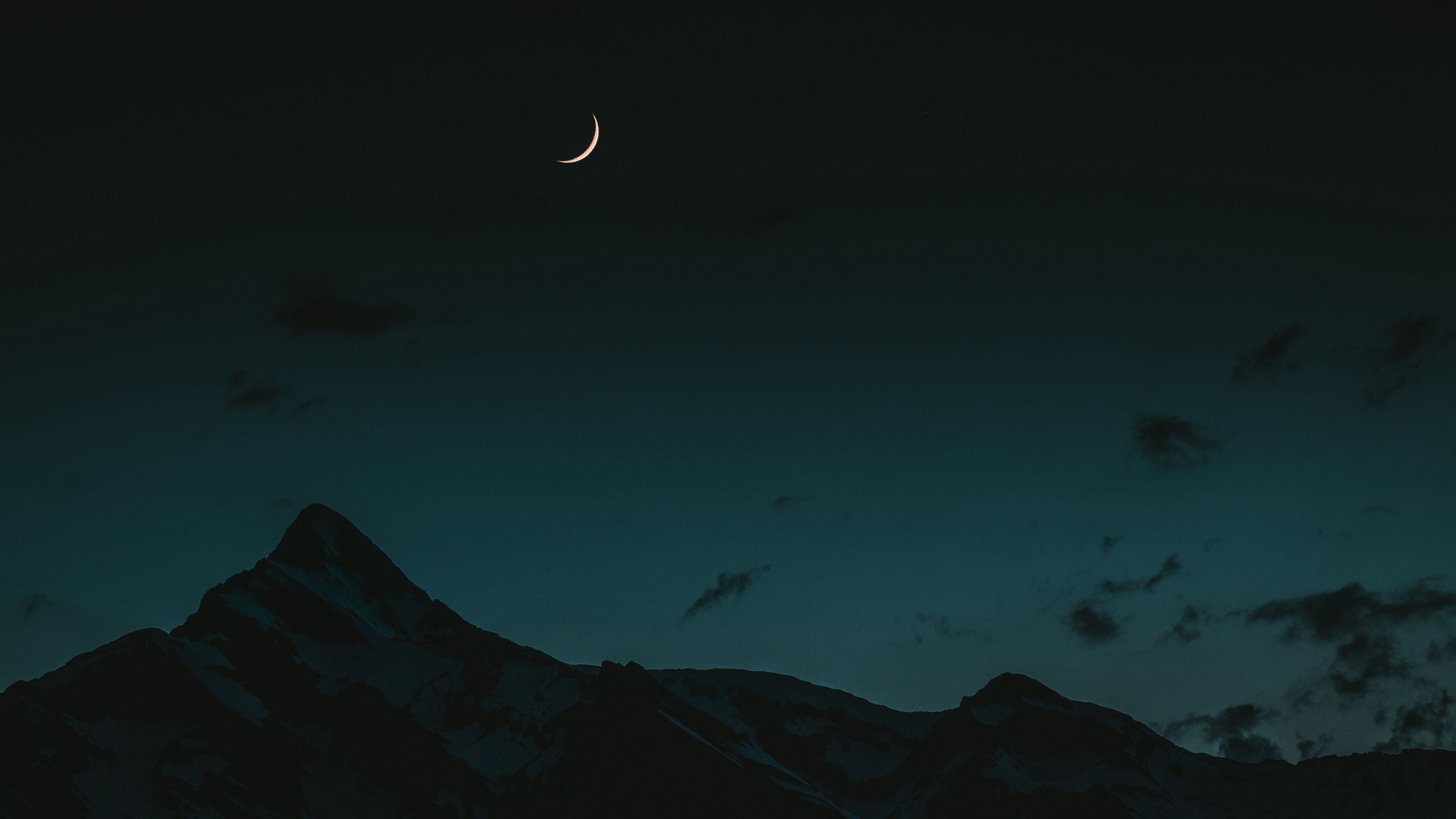 Mountain Minimalist Night Wallpapers