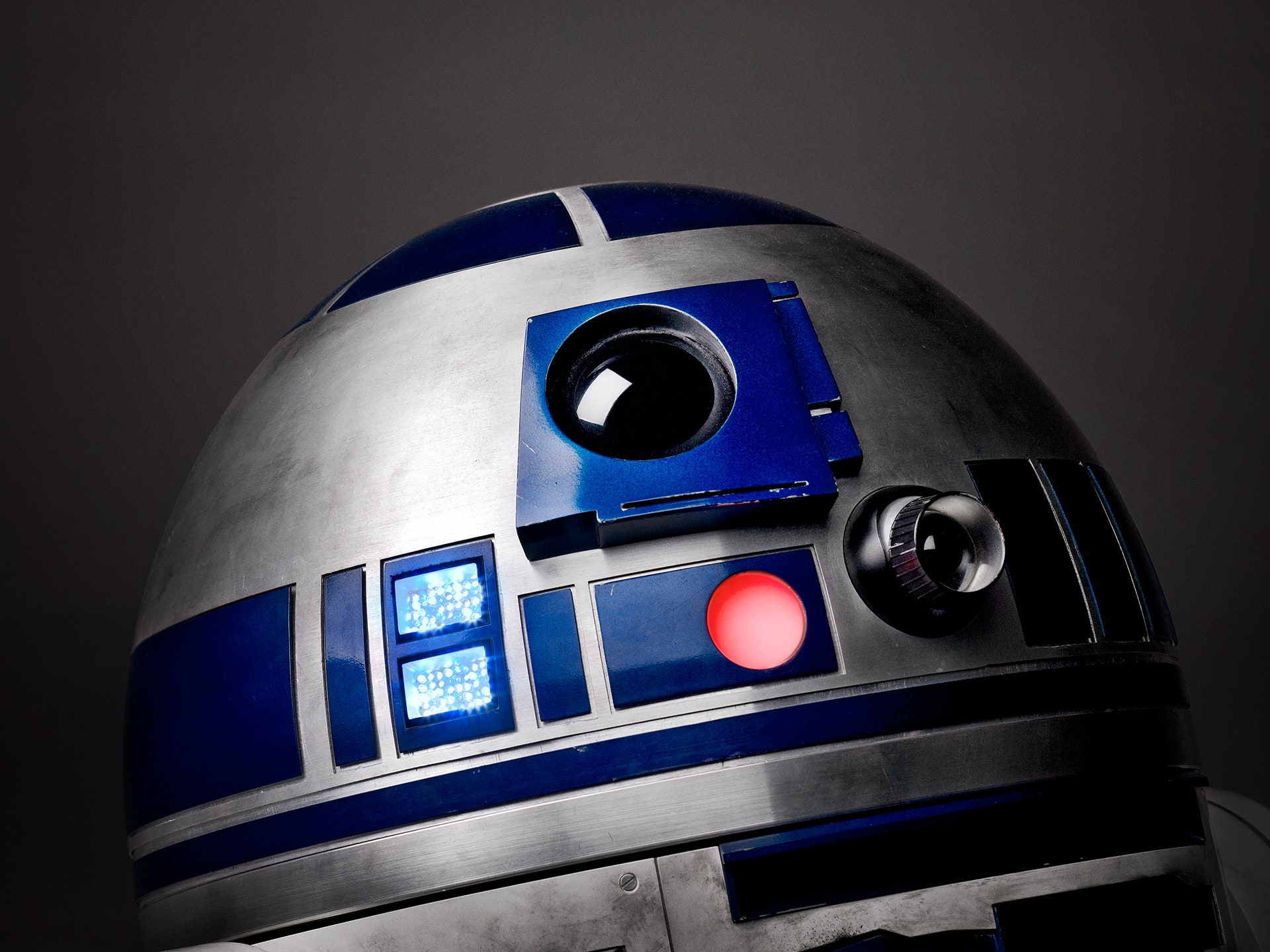 R2 D2 Star Wars Minimalist Wallpapers