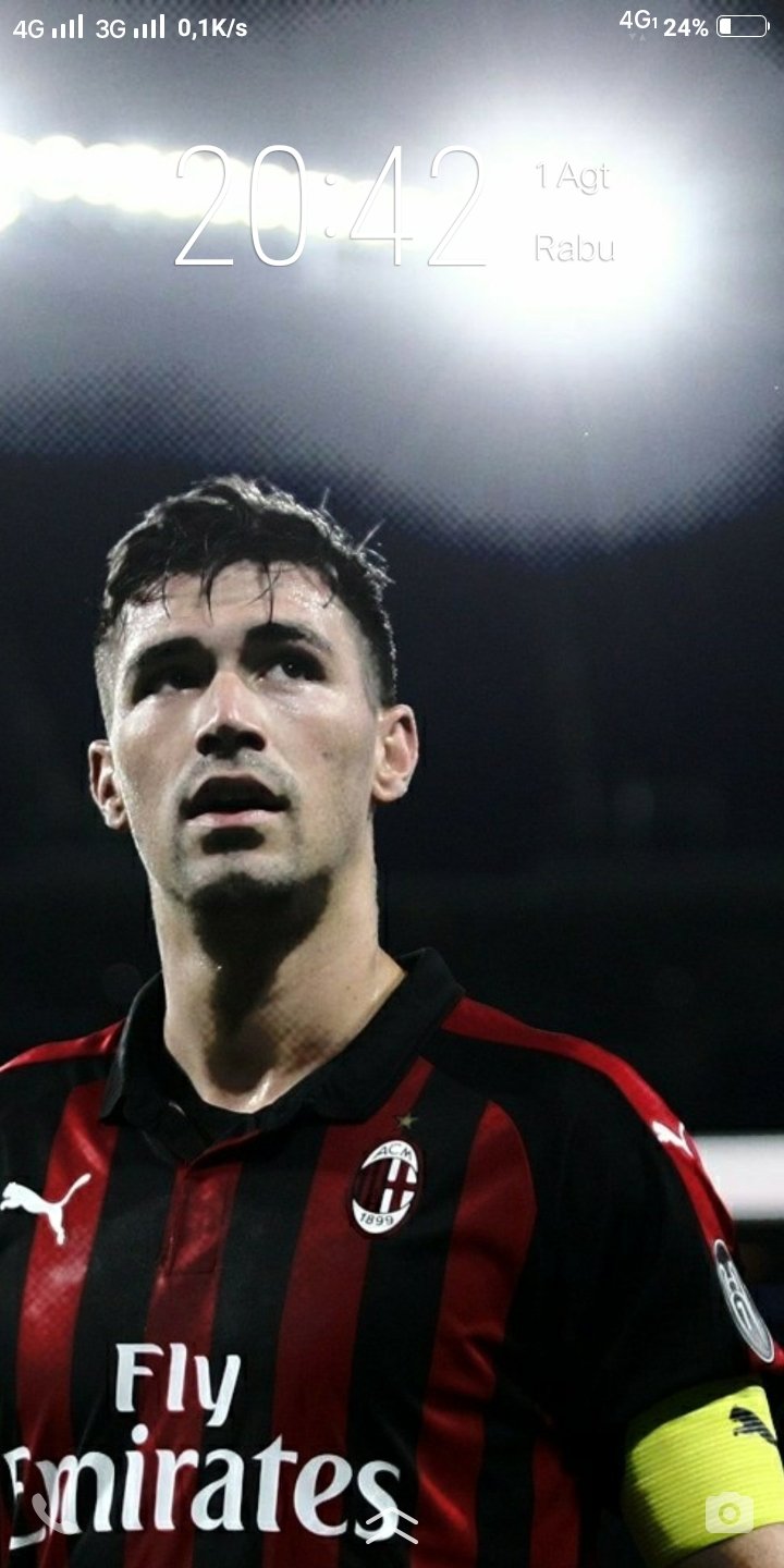 Alessio Romagnoli Wallpapers