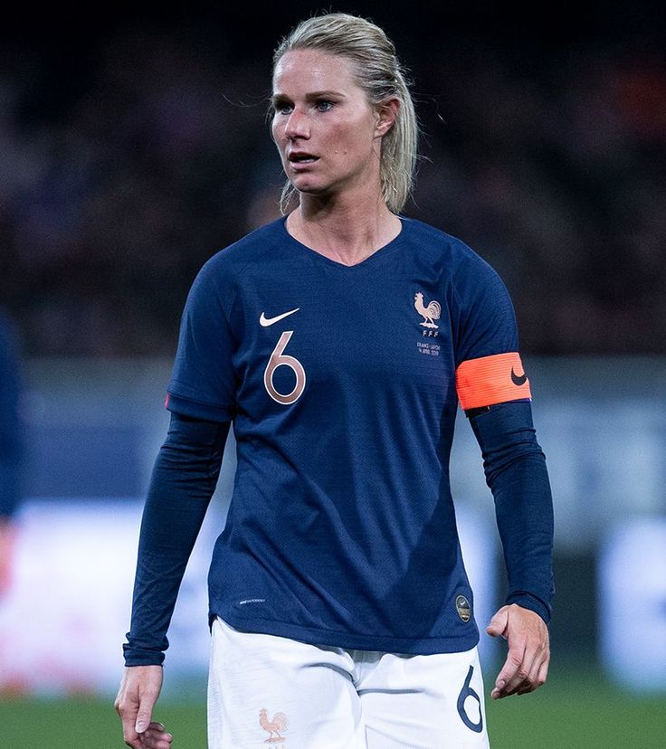 Amandine Henry Wallpapers