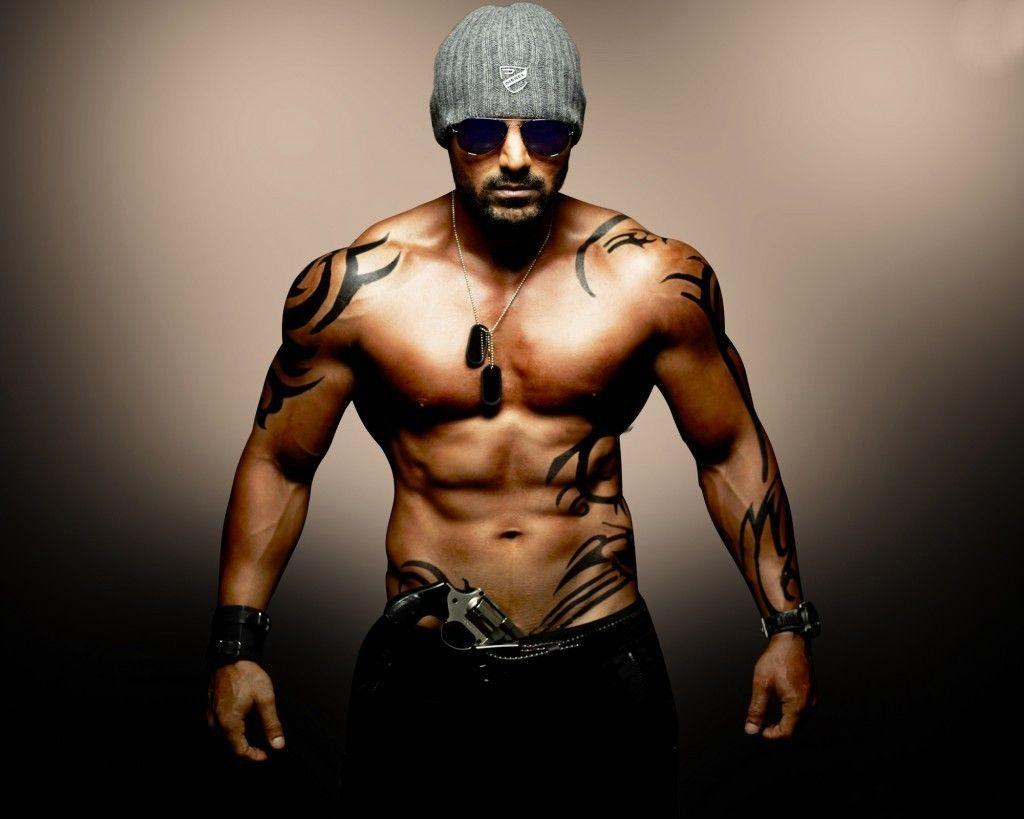 Bodybuilder Man With Tatoo Wallpapers