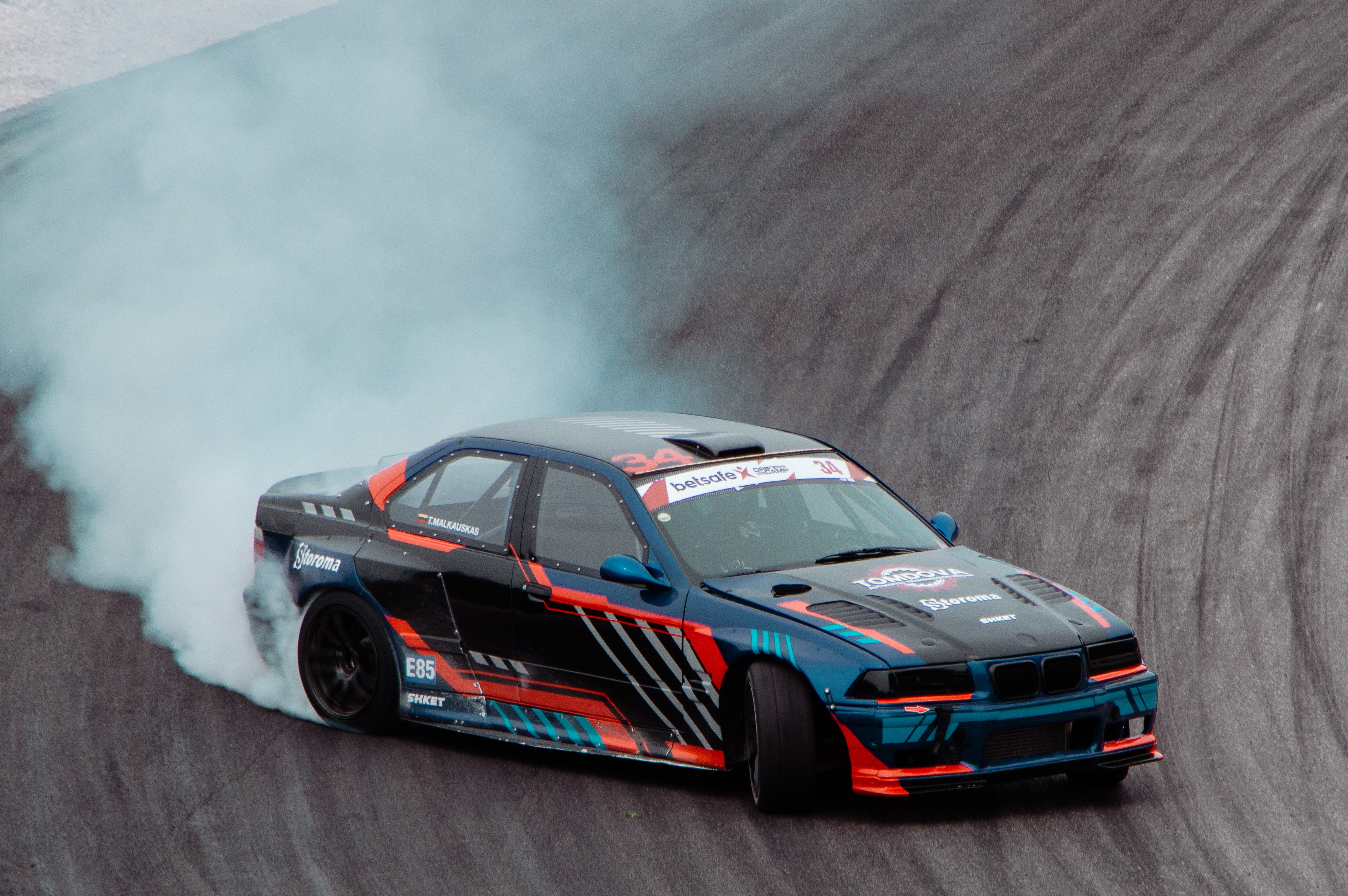 Drifting Wallpapers