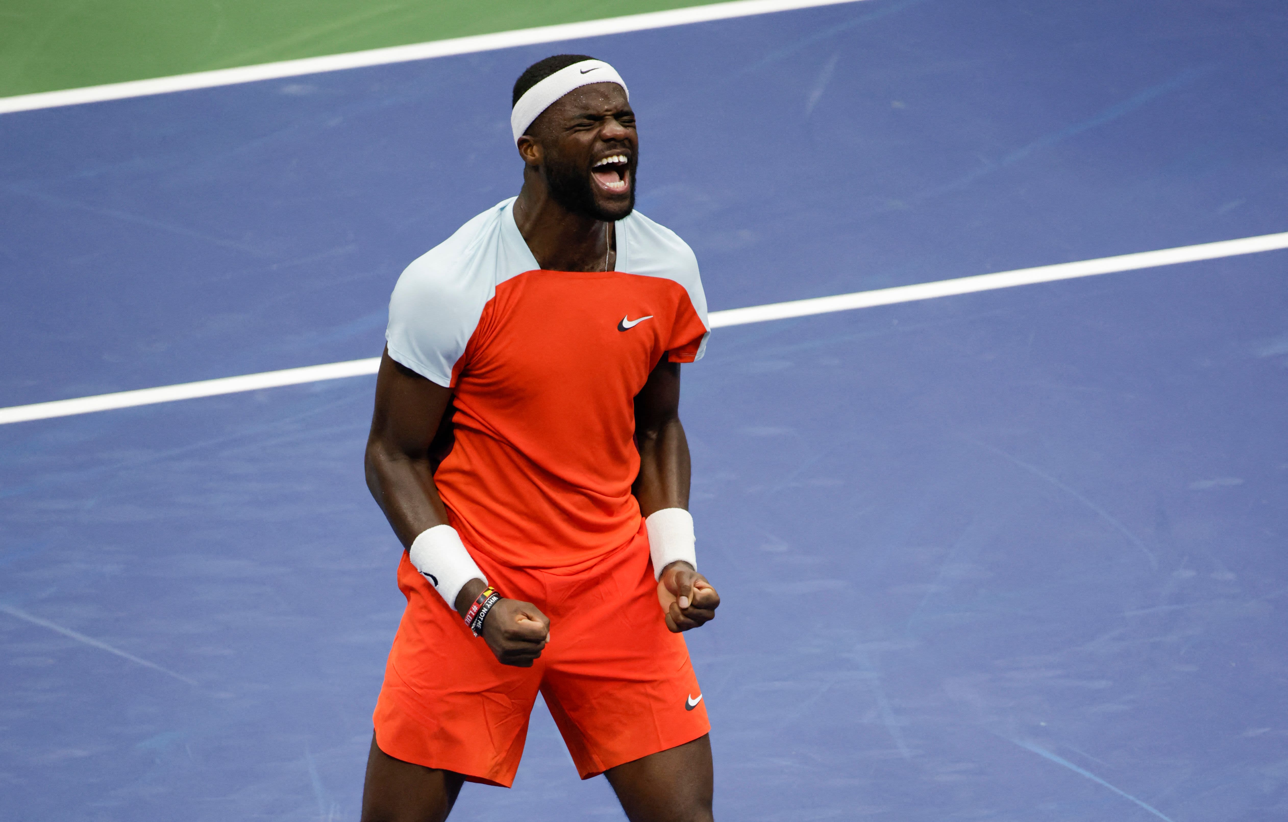 Frances Tiafoe Wallpapers