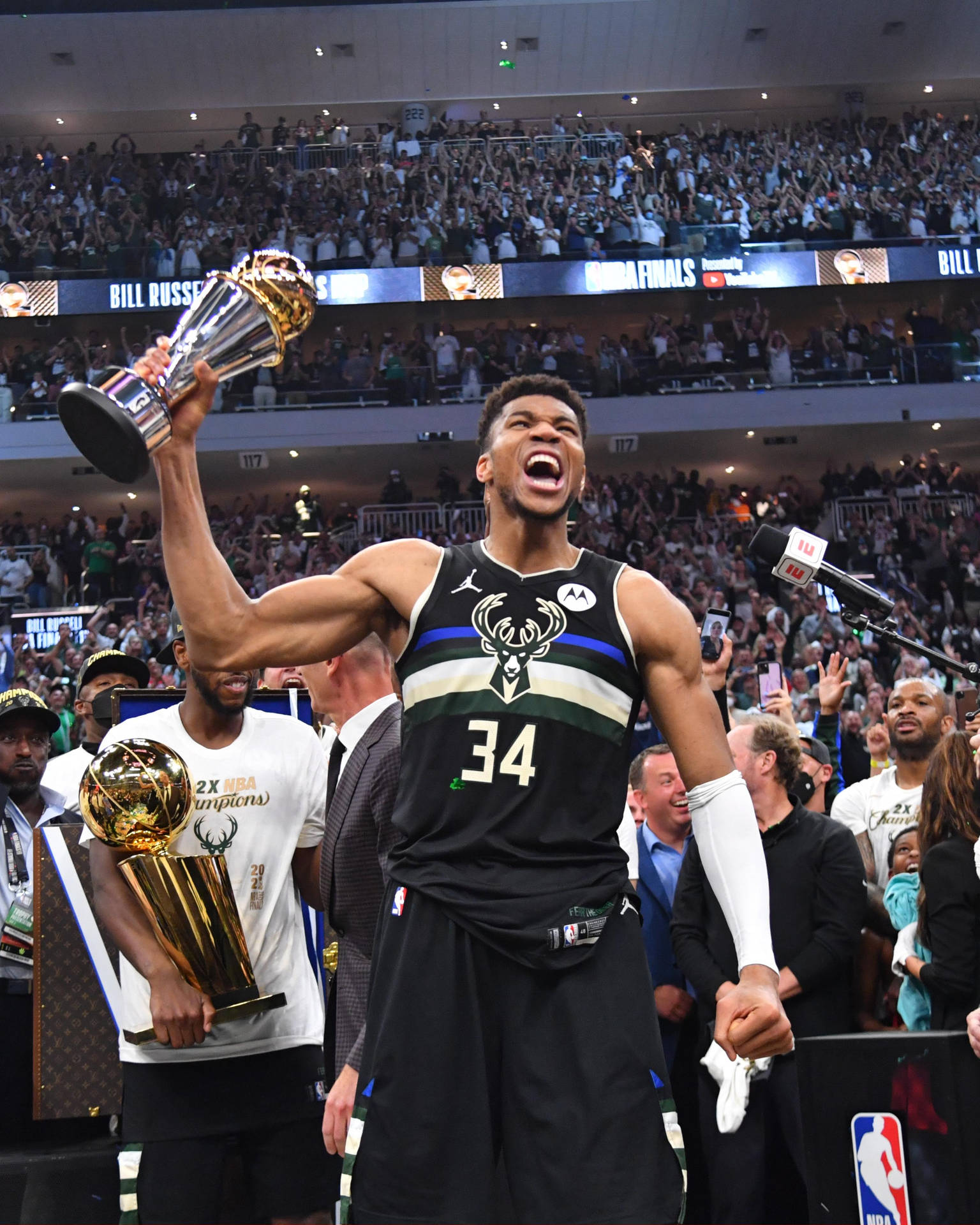 Giannis Antetokounmpo Bucks Wallpapers