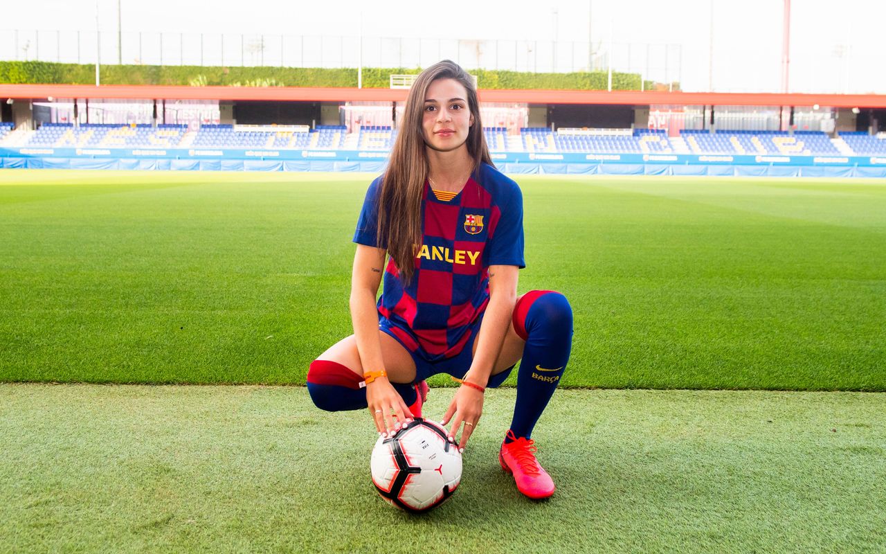 Giovana Queiroz Fc Barcelona Wallpapers