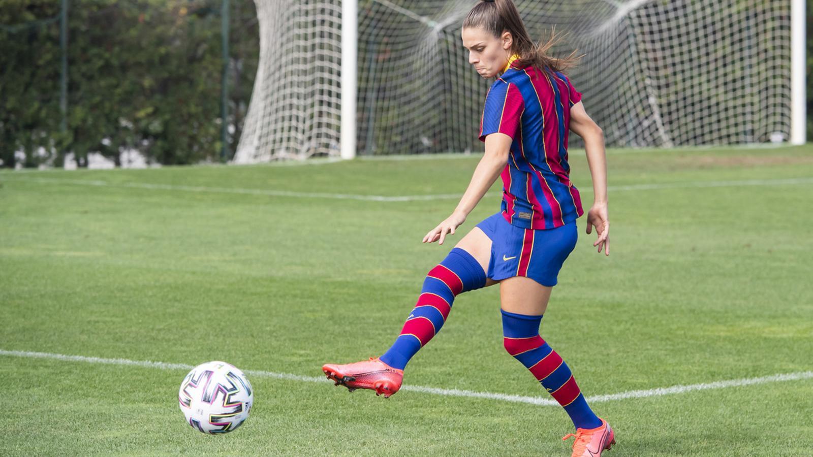 Giovana Queiroz Fc Barcelona Wallpapers