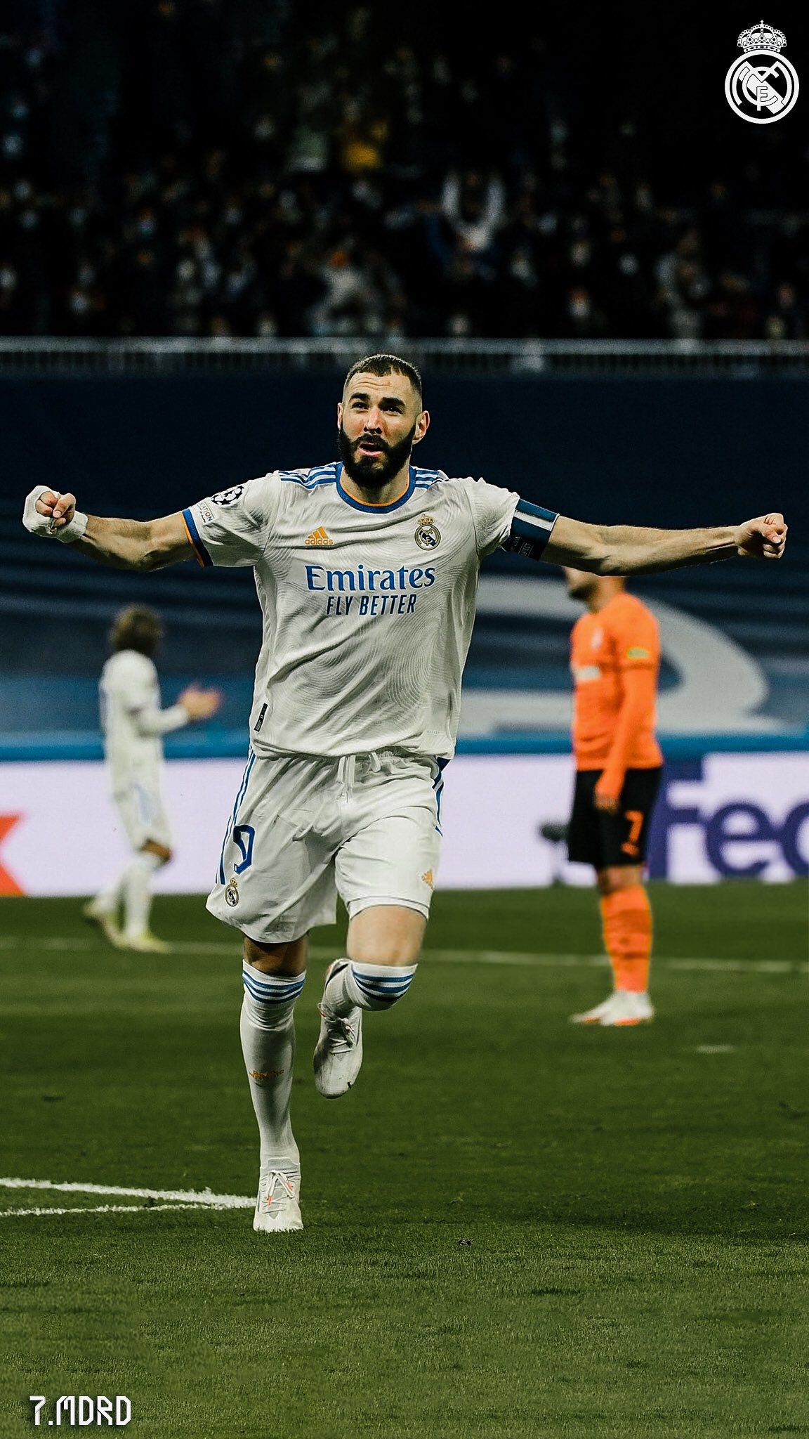 Karim Benzema Real Madrid 2021 Wallpapers