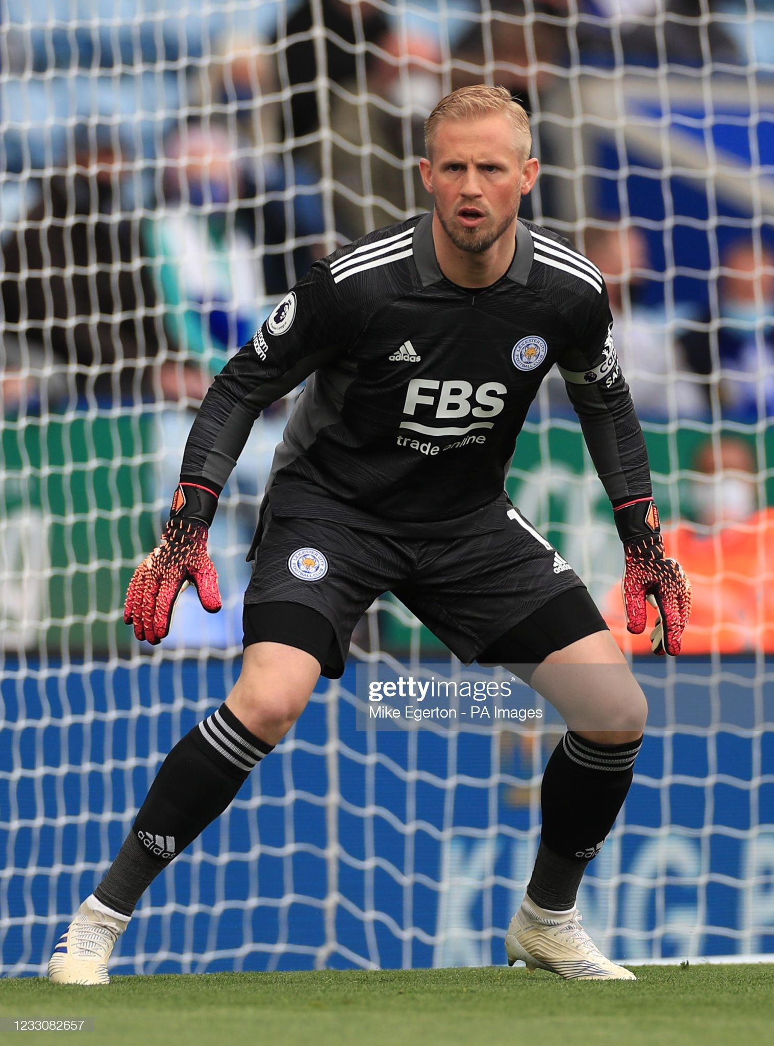 Kasper Schmeichel Wallpapers