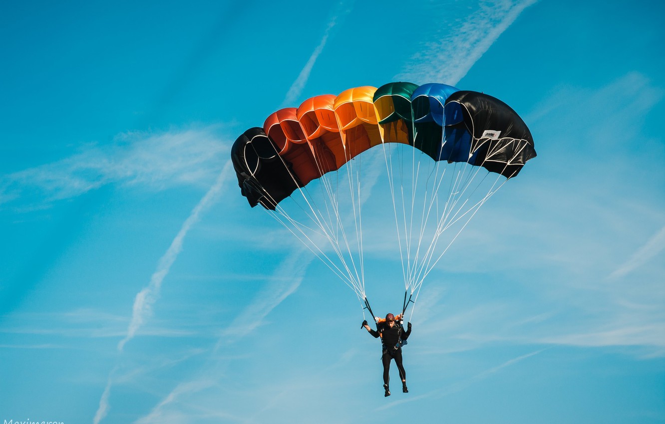 Parachuting Wallpapers