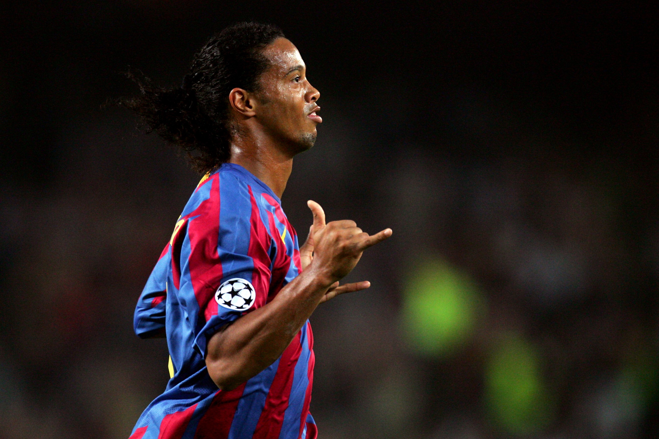 Ronaldinho Wallpapers