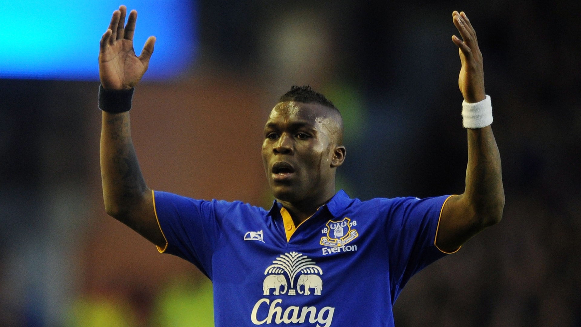 Royston Drenthe Wallpapers