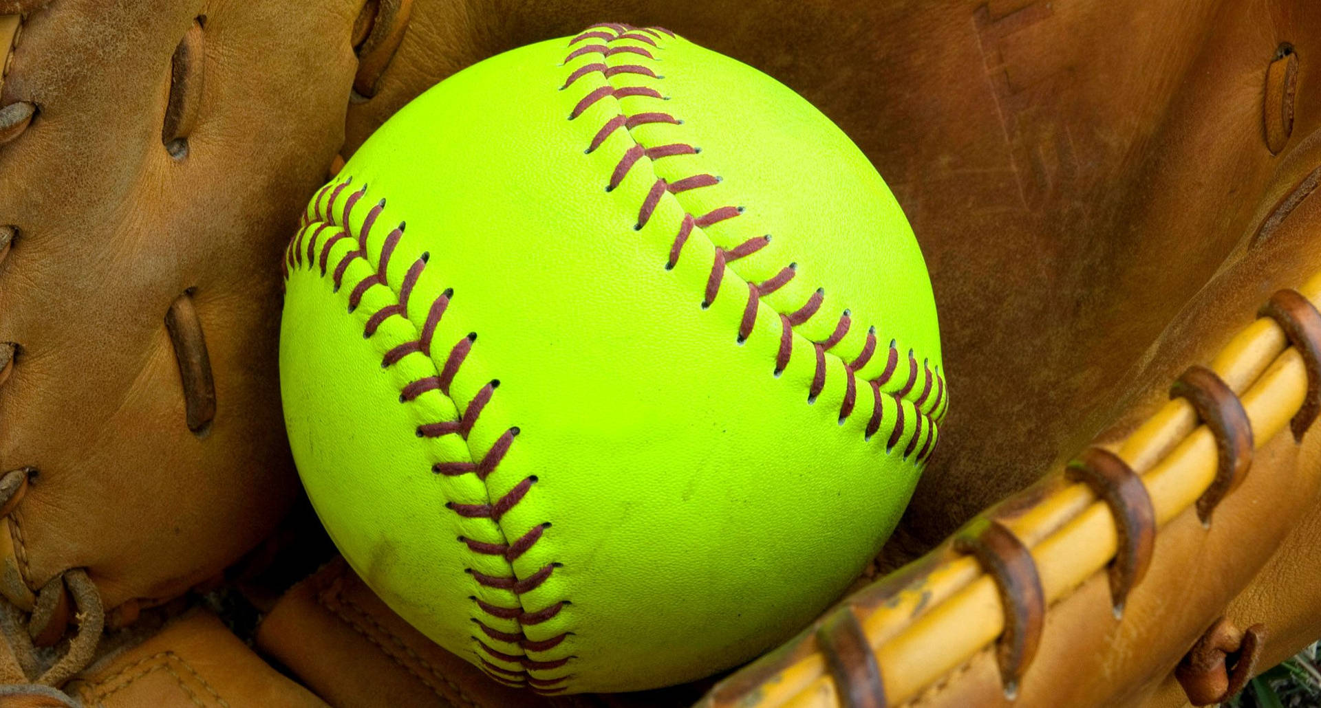 Softball Wallpapers