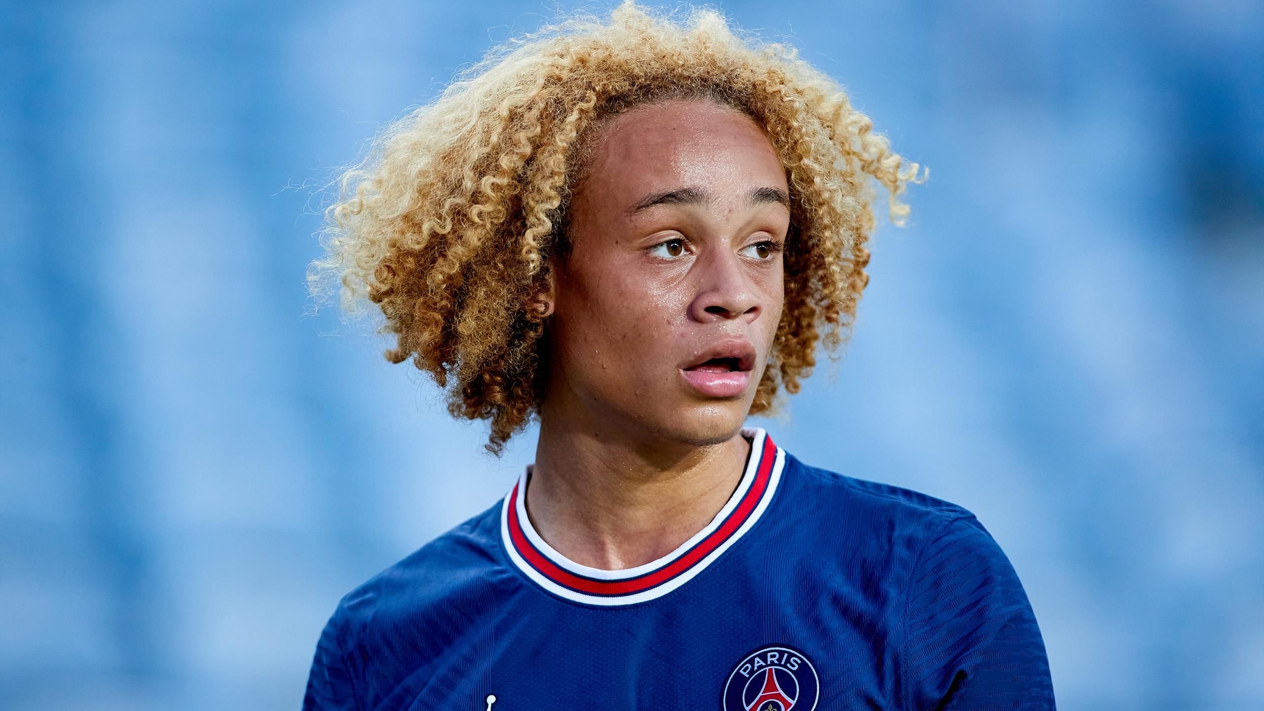 Xavi Simons Psg Wallpapers