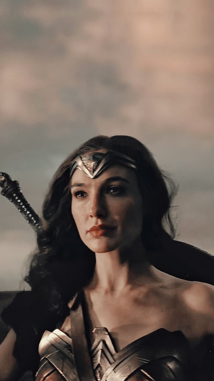 Wonder Woman With Strombreaker Wallpapers