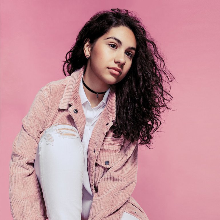 Alessia Cara Wallpapers