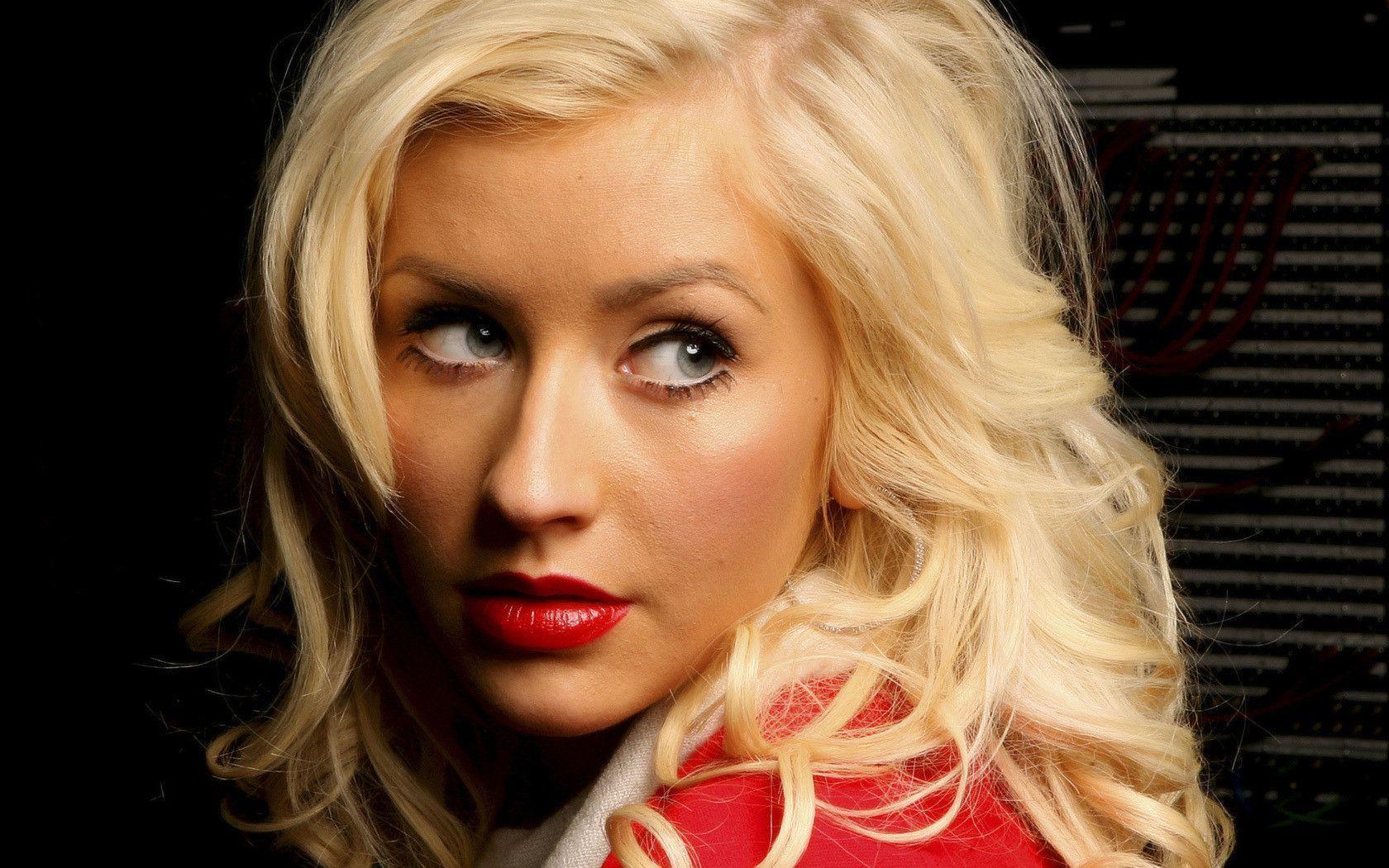 Christina Aguilera Wallpapers