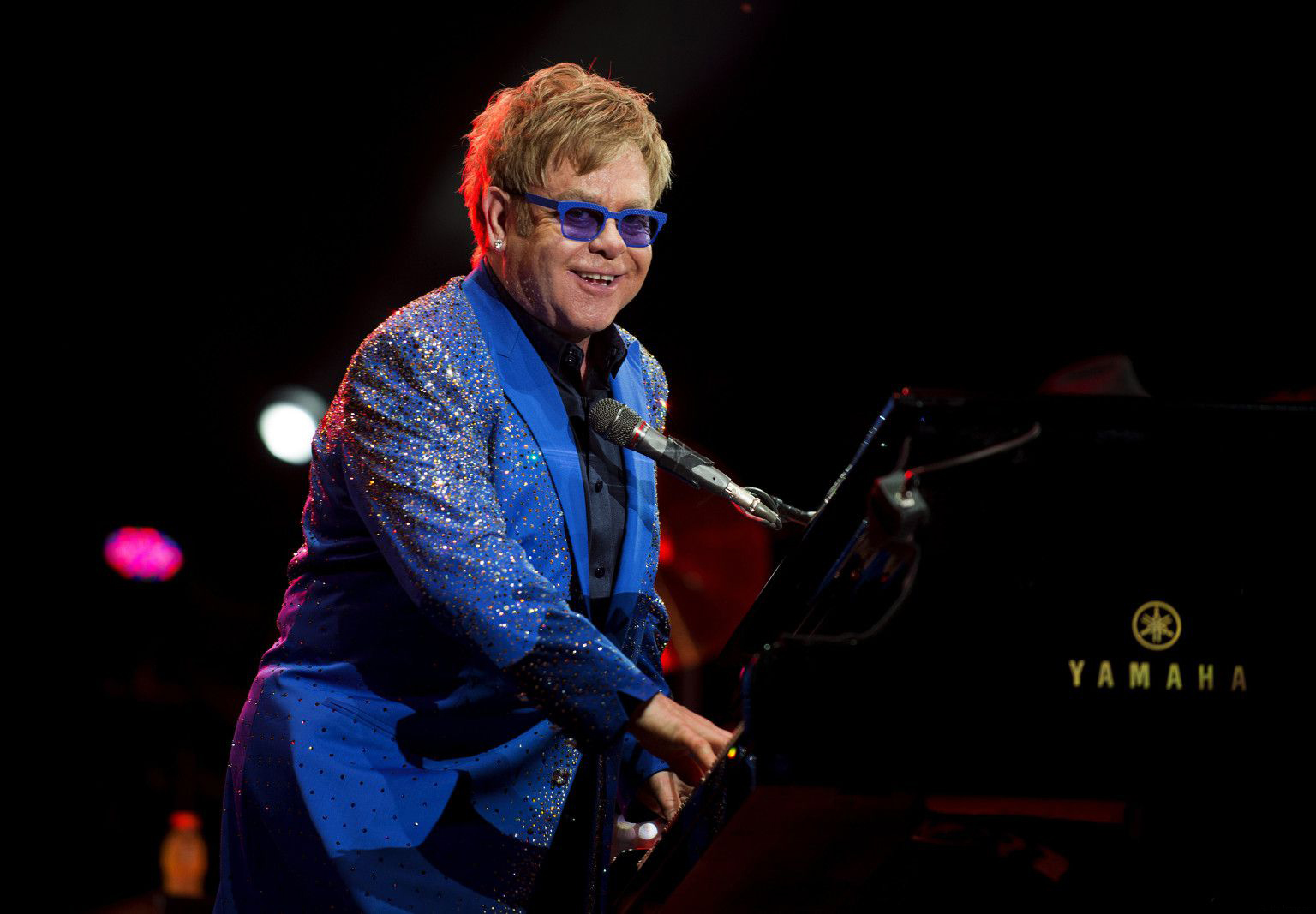 Elton John Wallpapers