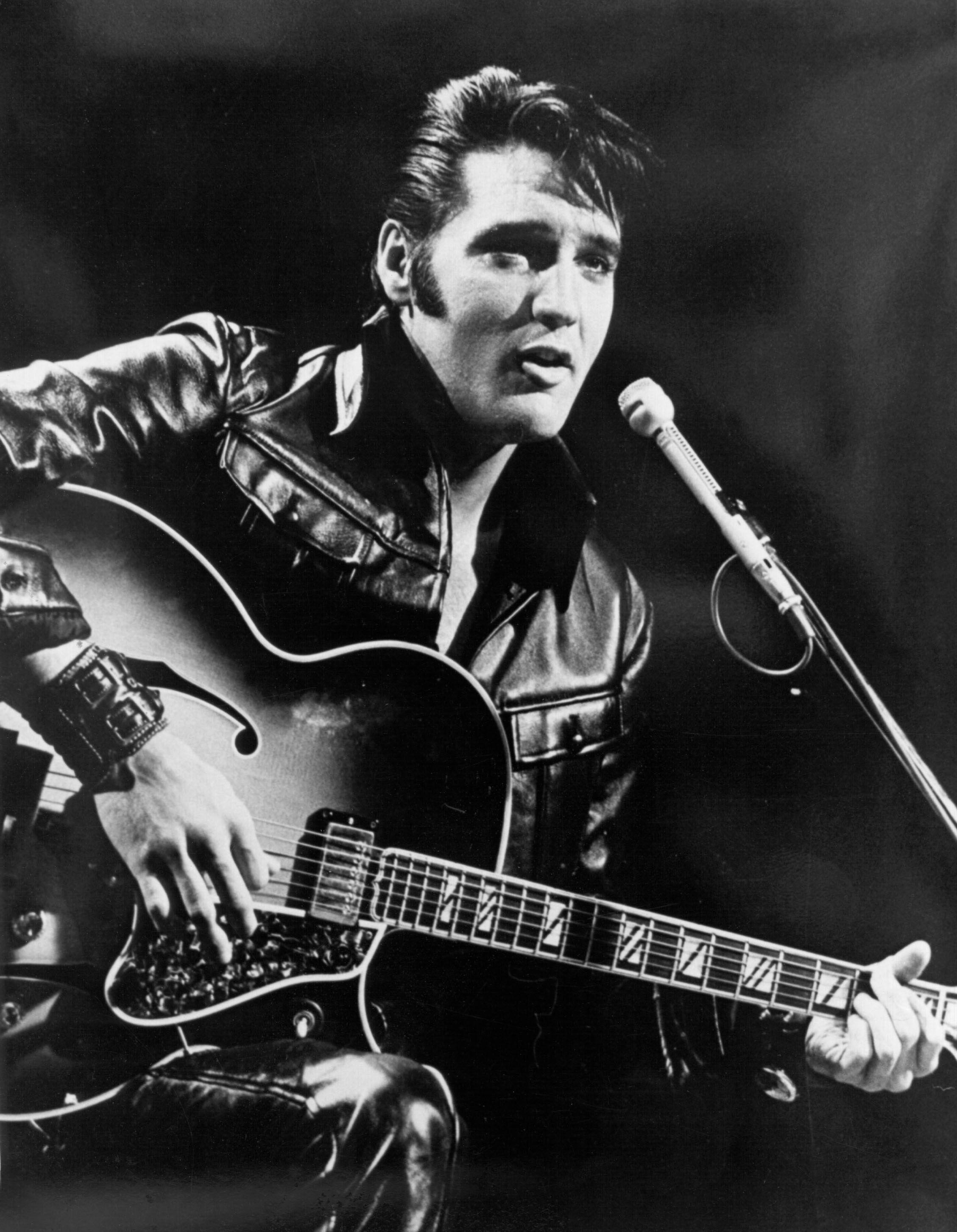 Elvis Presley Wallpapers