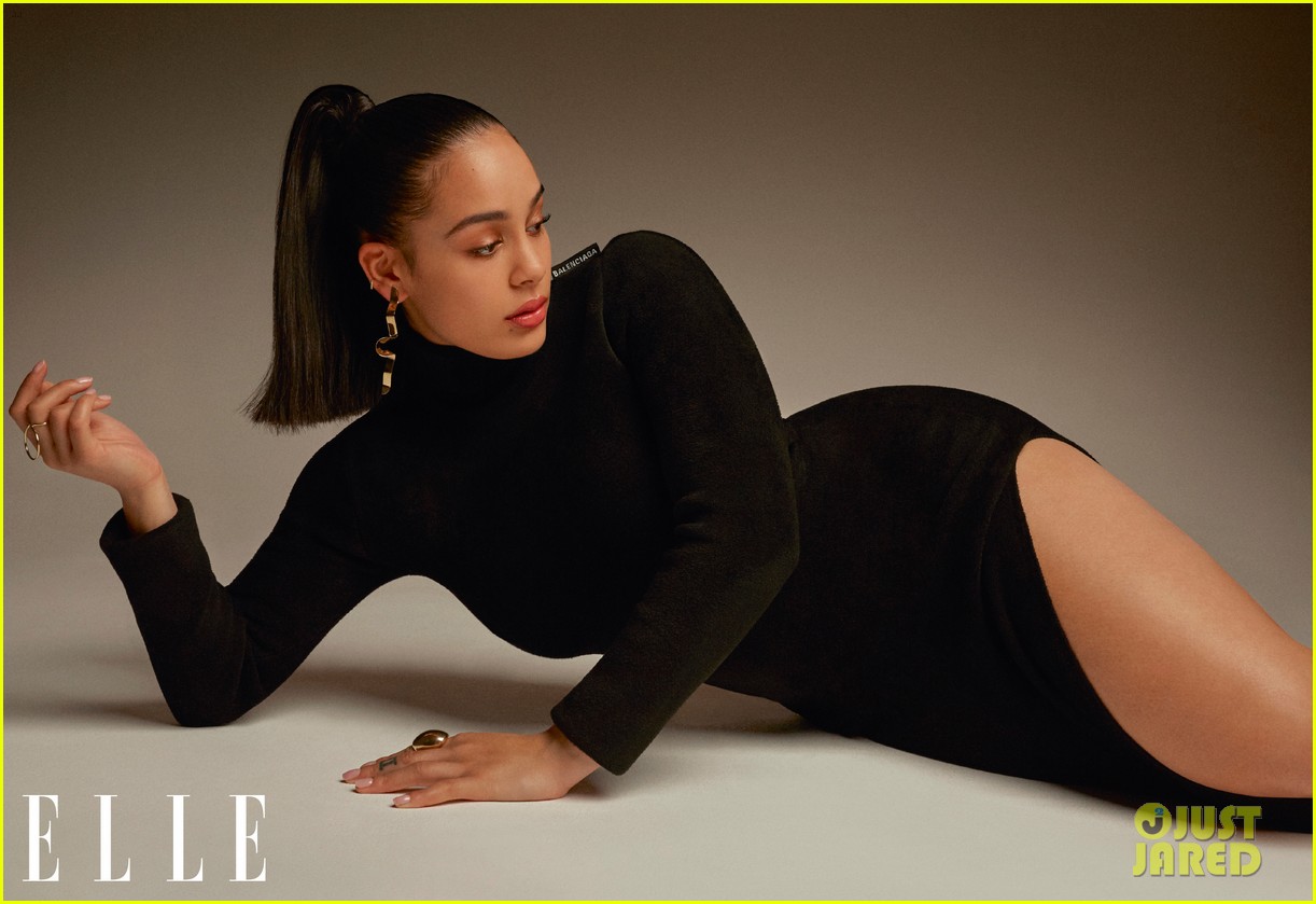 Jorja Smith Wallpapers