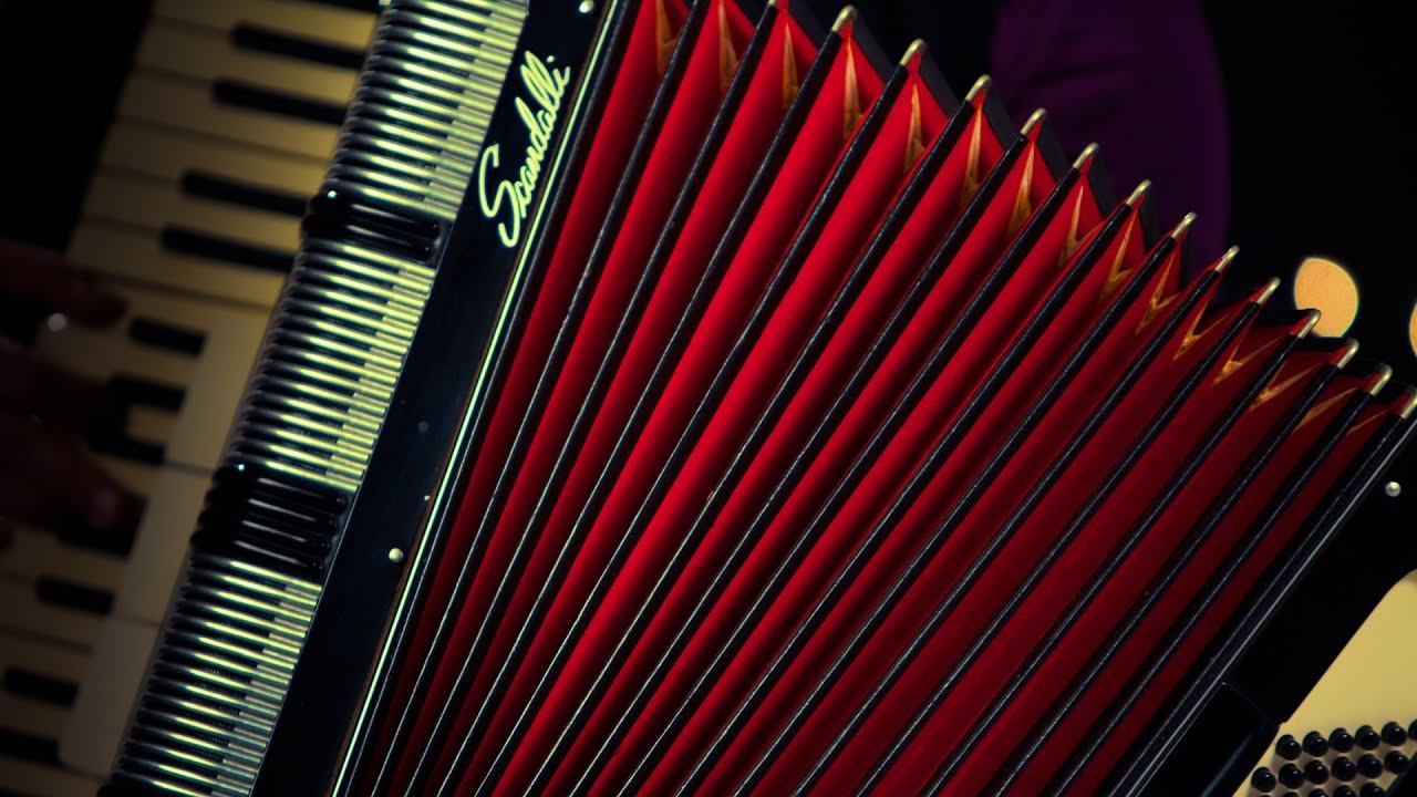 Accordion Wallpapers