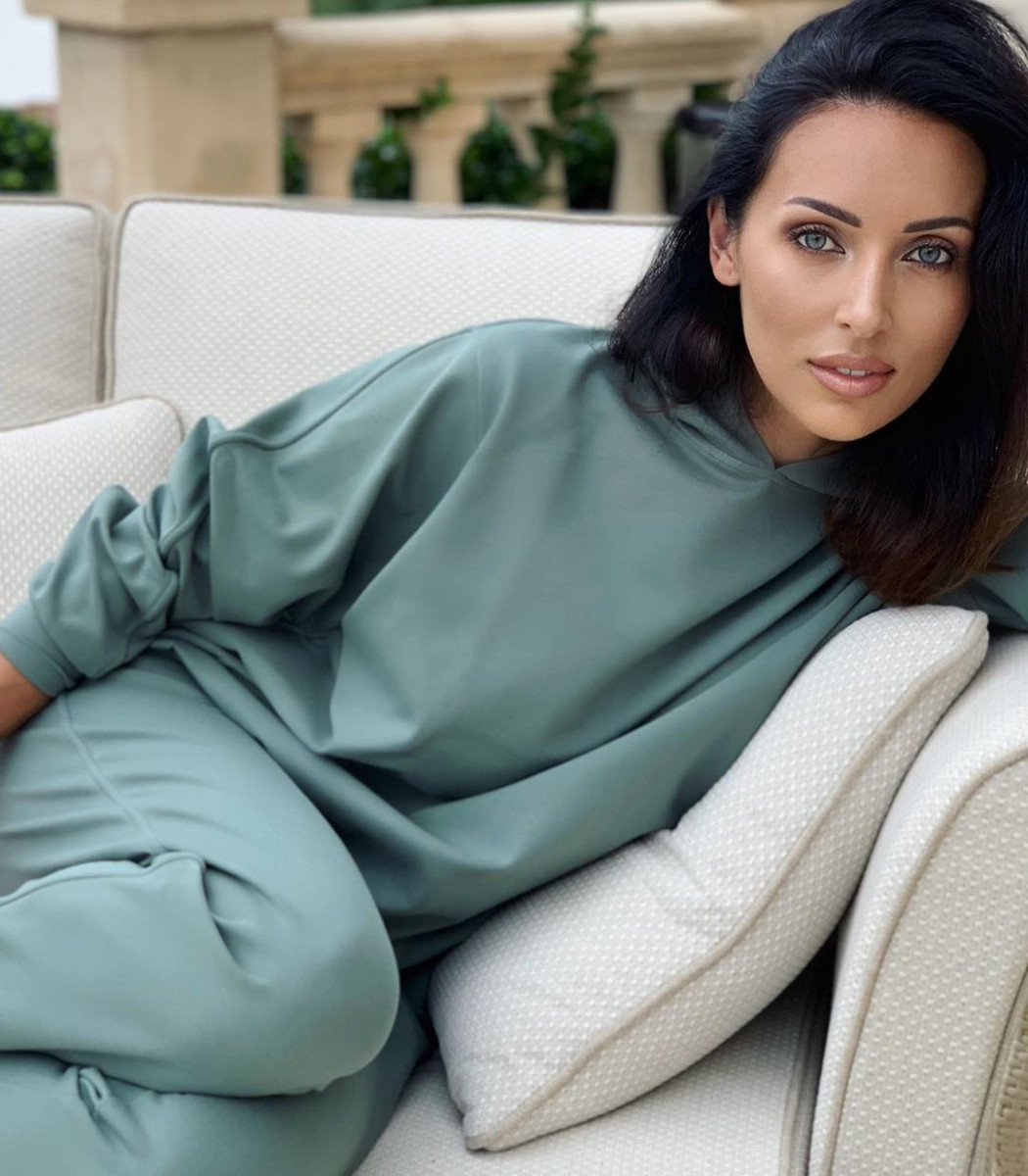 Alsou Wallpapers