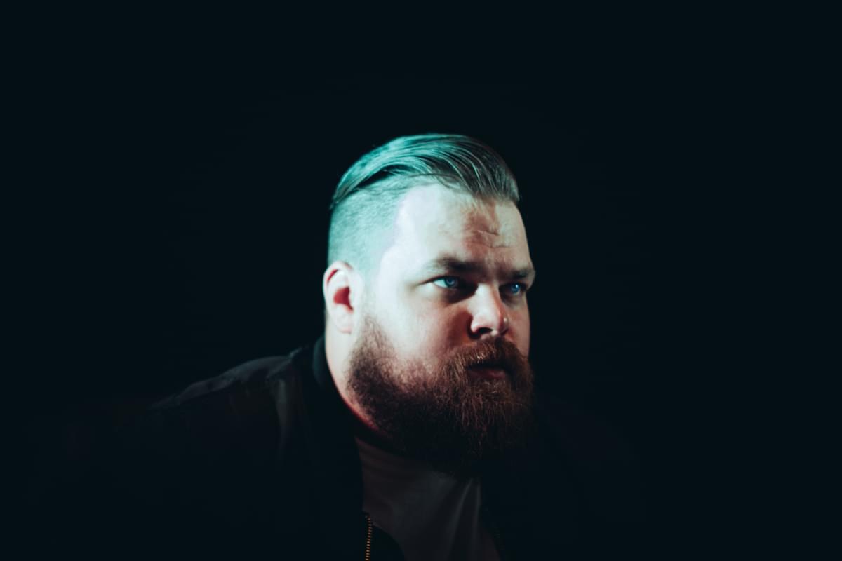 Com Truise Wallpapers