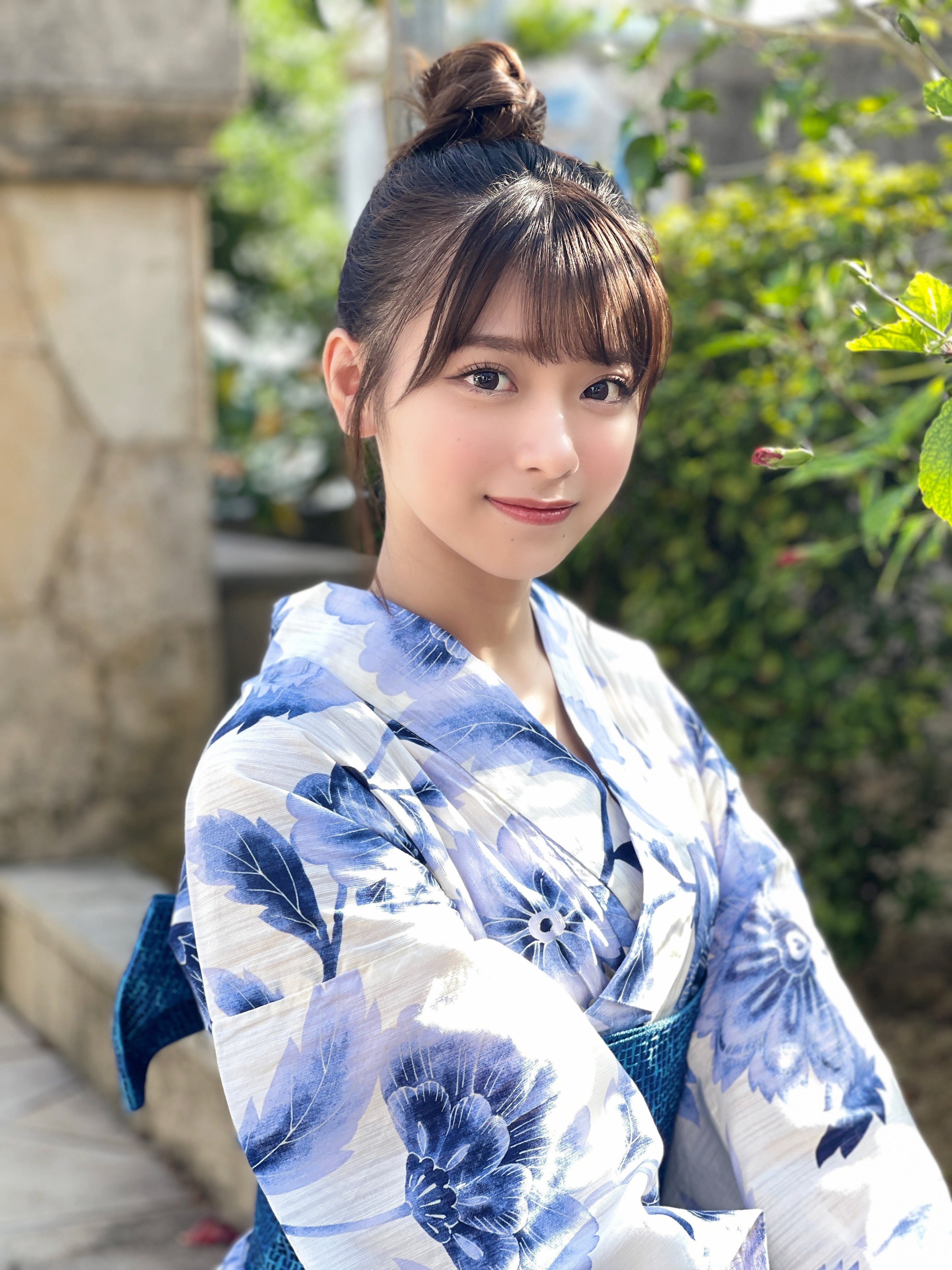 Erina Mano Wallpapers