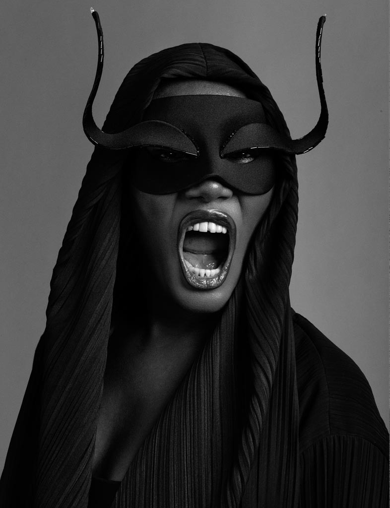 Grace Jones Wallpapers