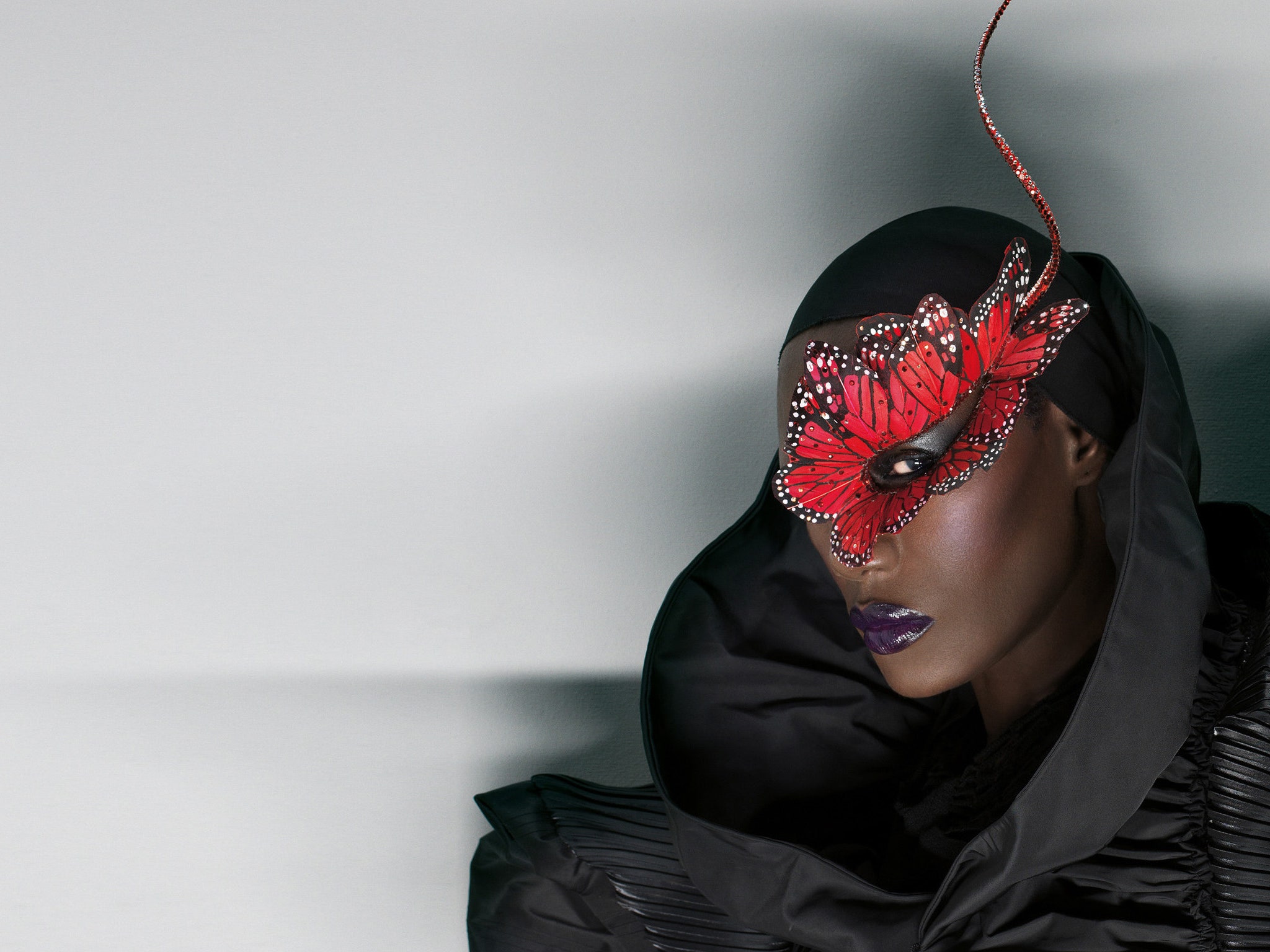 Grace Jones Wallpapers