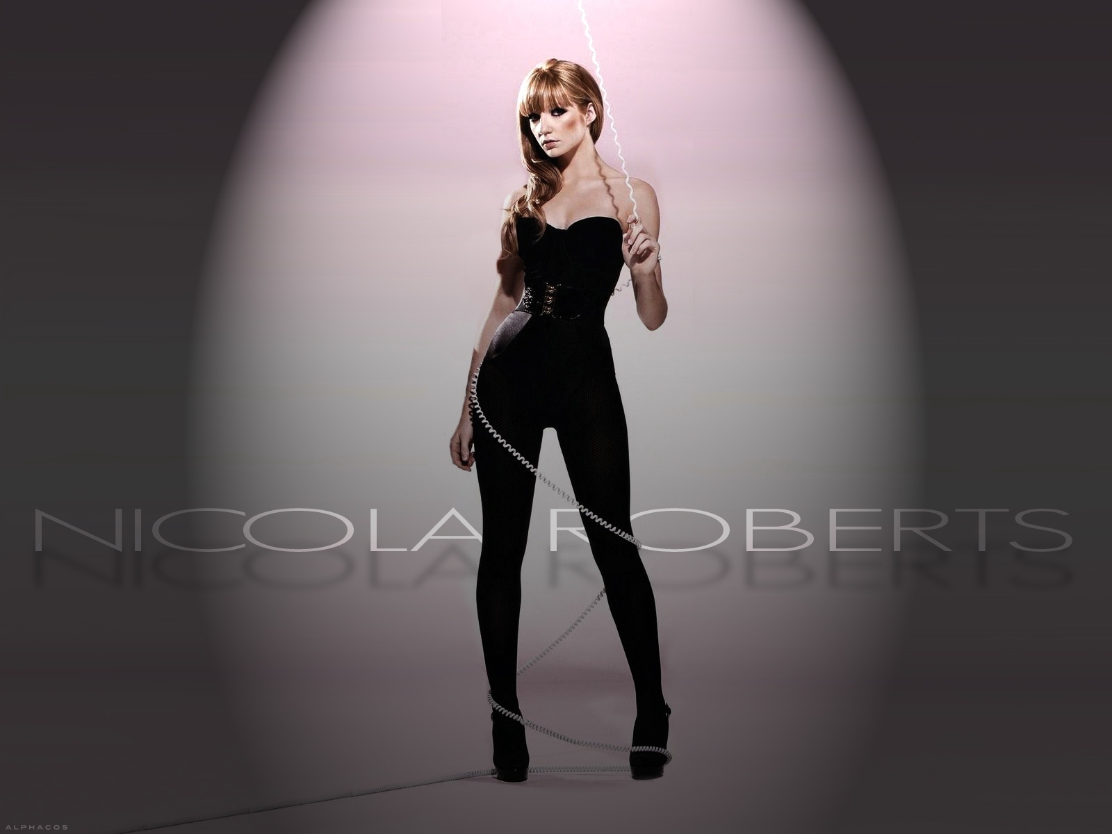 Nicola Roberts Wallpapers