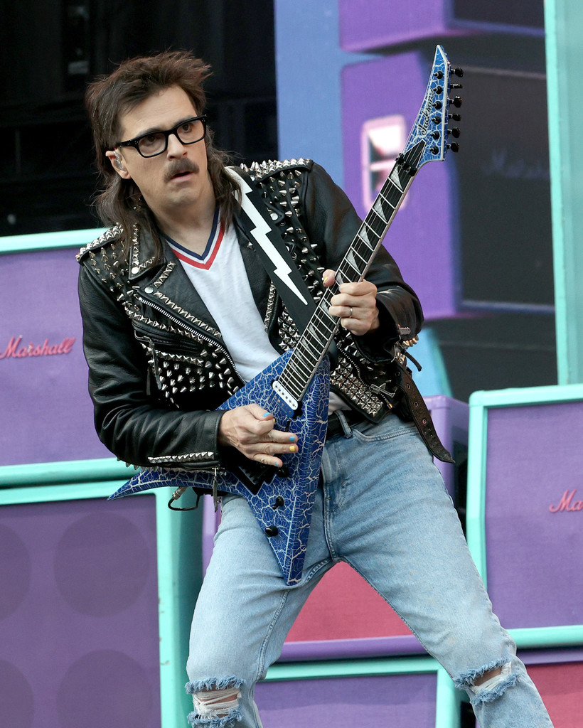 Rivers Cuomo Wallpapers