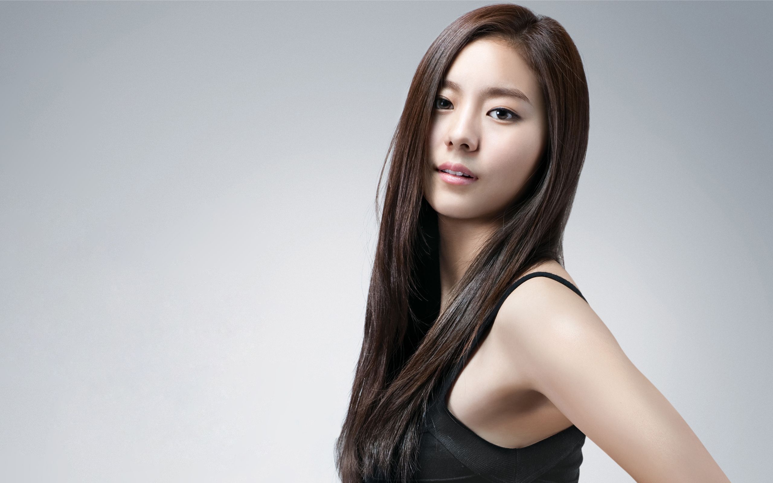 Uee Wallpapers