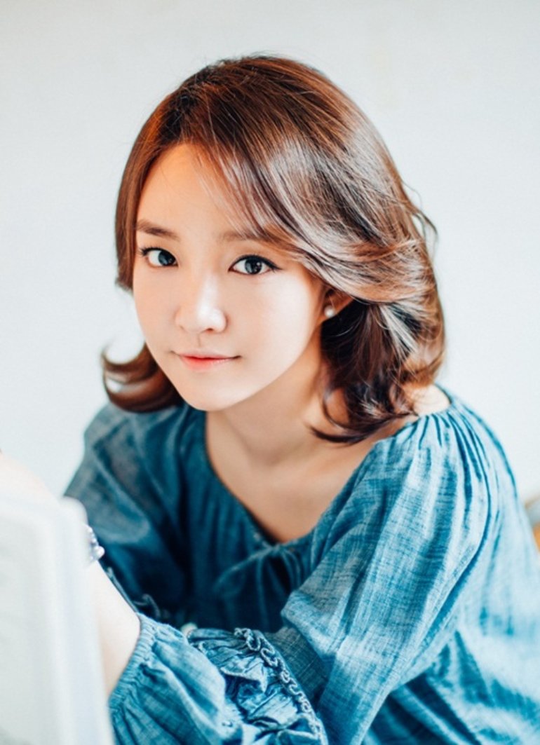 Younha Wallpapers