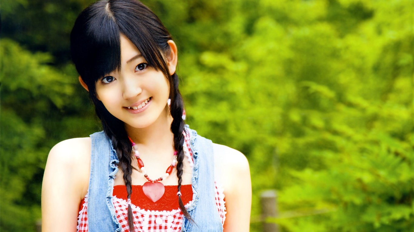 Airi Suzuki Wallpapers