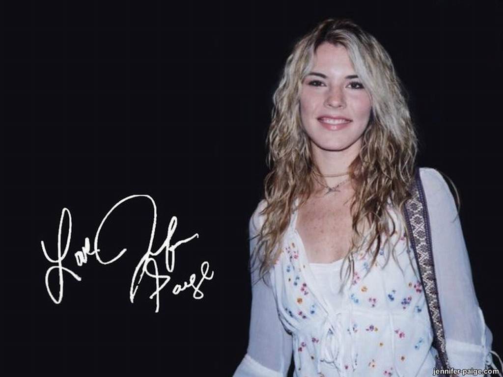 Jennifer Paige Wallpapers