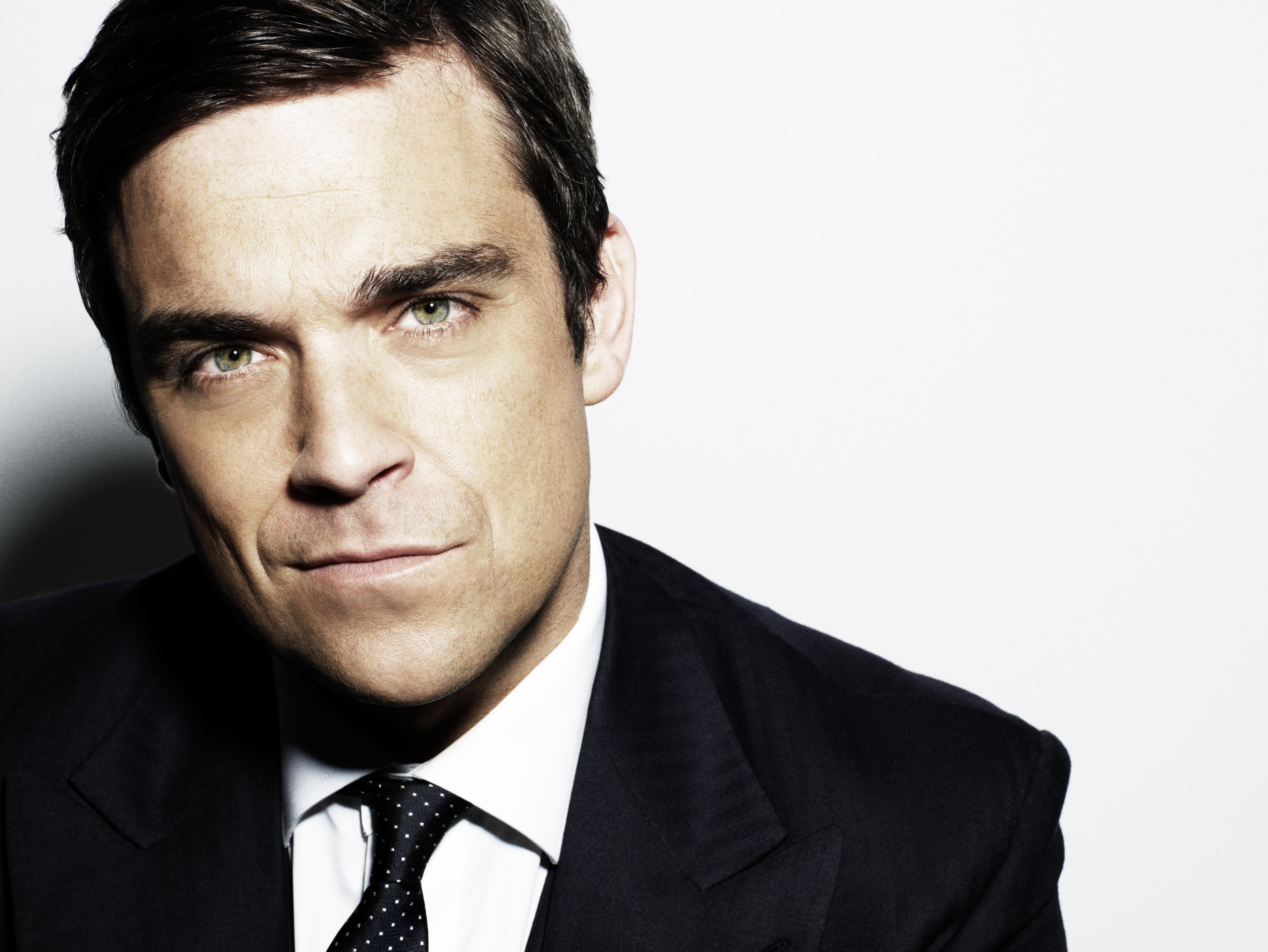 Robbie Williams Wallpapers