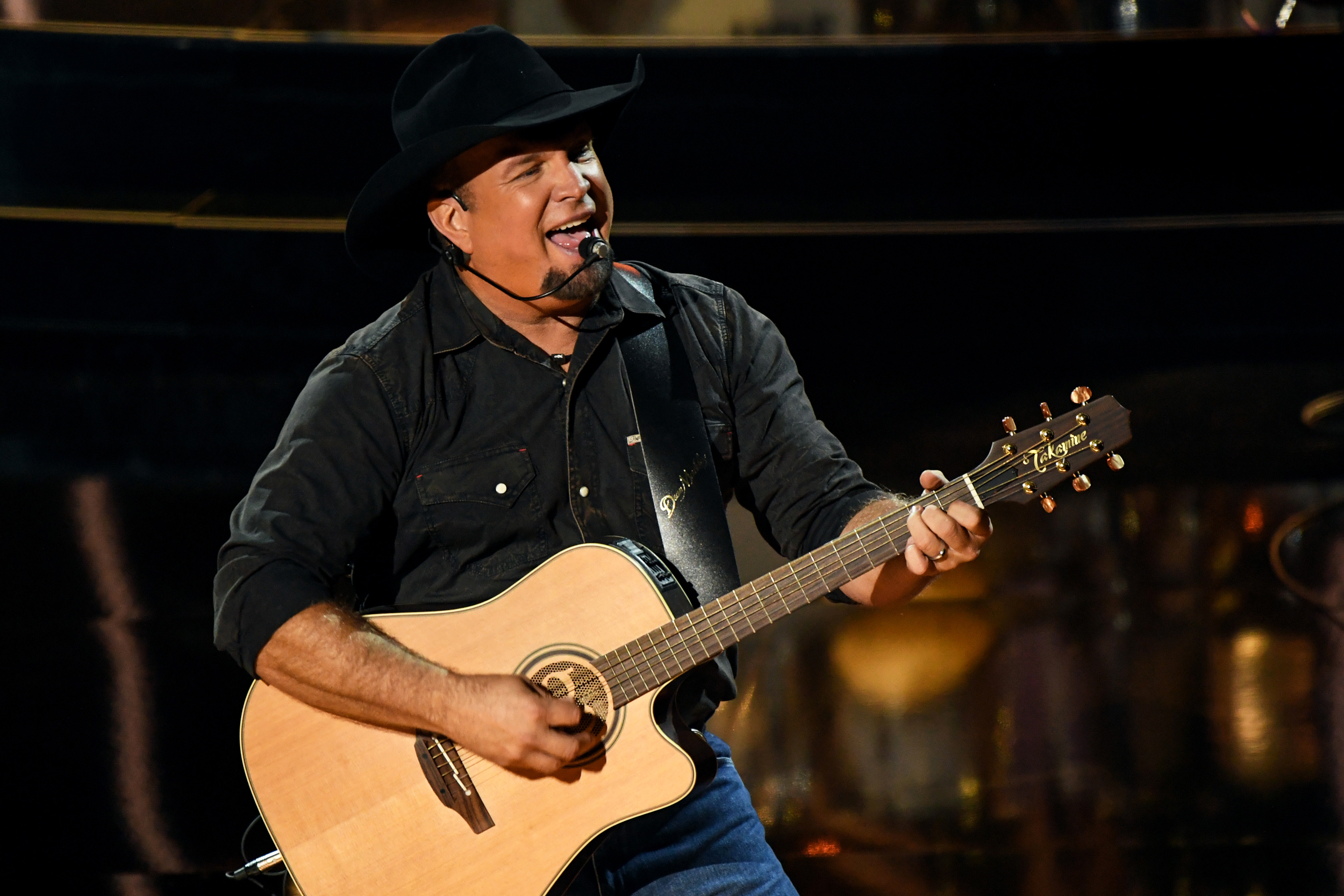 Garth Brooks Wallpapers