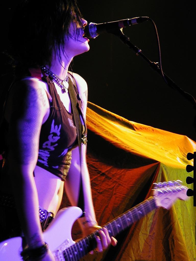 Brody Dalle Wallpapers